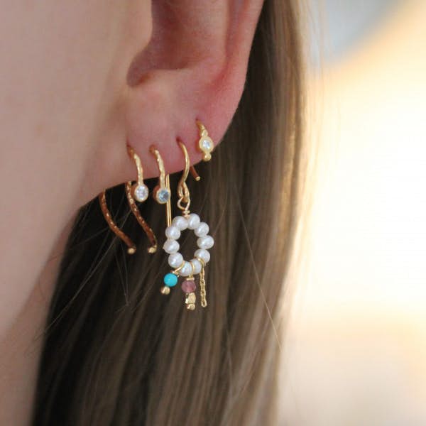Petit Heavenly Pearl Dream Earring Turquoise & Pink Stones fra STINE A Jewelry i Forgylt-Sølv Sterling 925