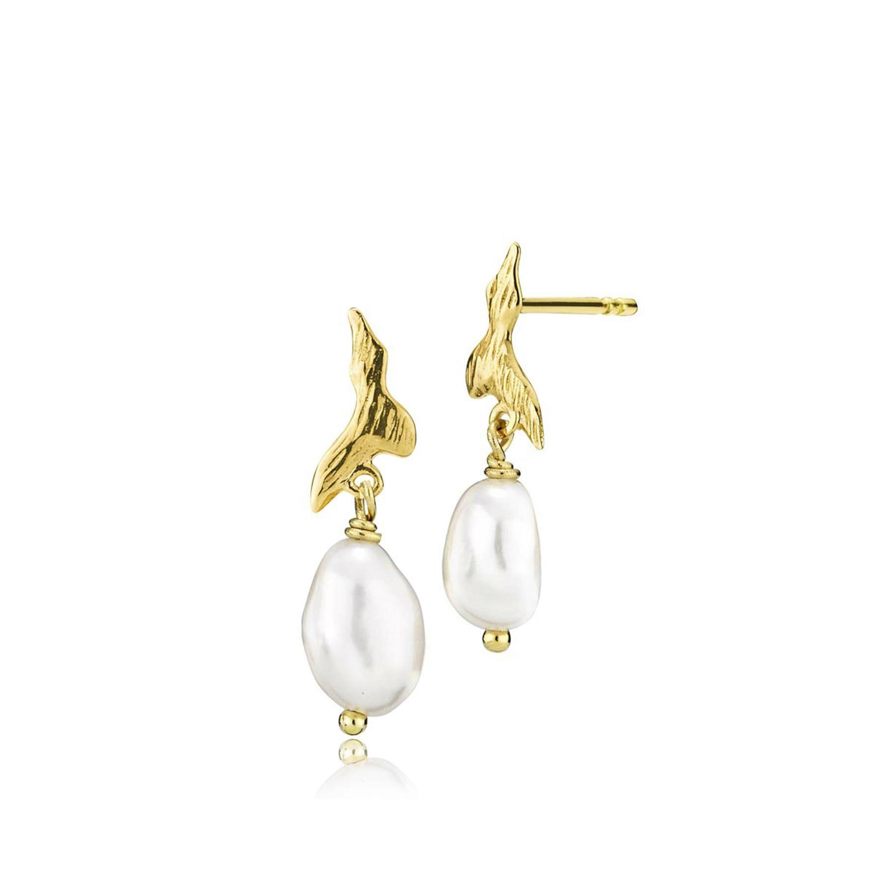 Fairy Earrings With Pearl fra Izabel Camille i Forgyldt-Sølv Sterling 925