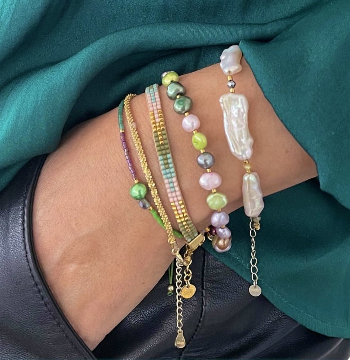 Mary Dusty Bracelet Green de Nuni Copenhagen dans Plaqué or-Argent Sterling 925