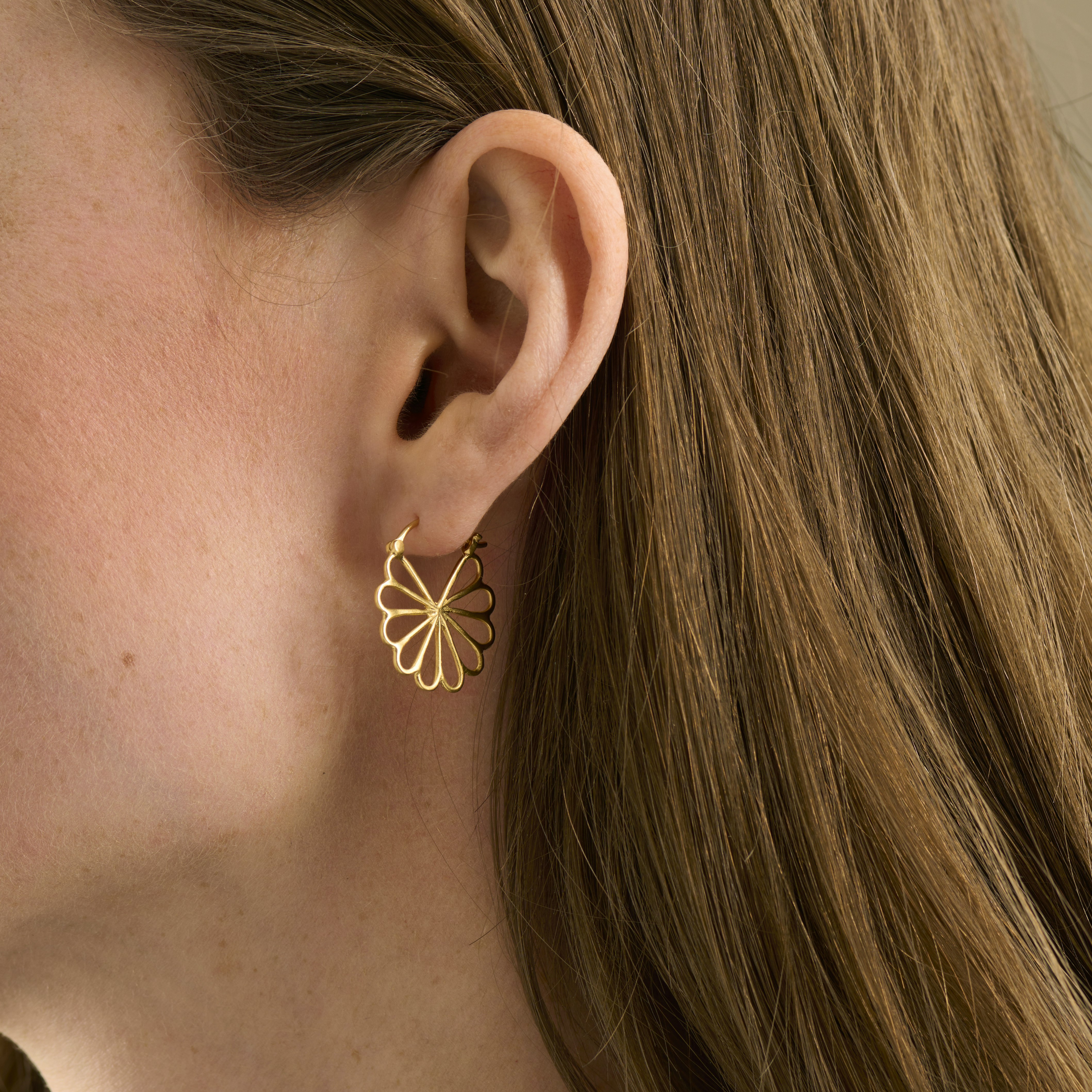 Bellis Earrings z Pernille Corydon v Pozlacené stříbro sterling 925