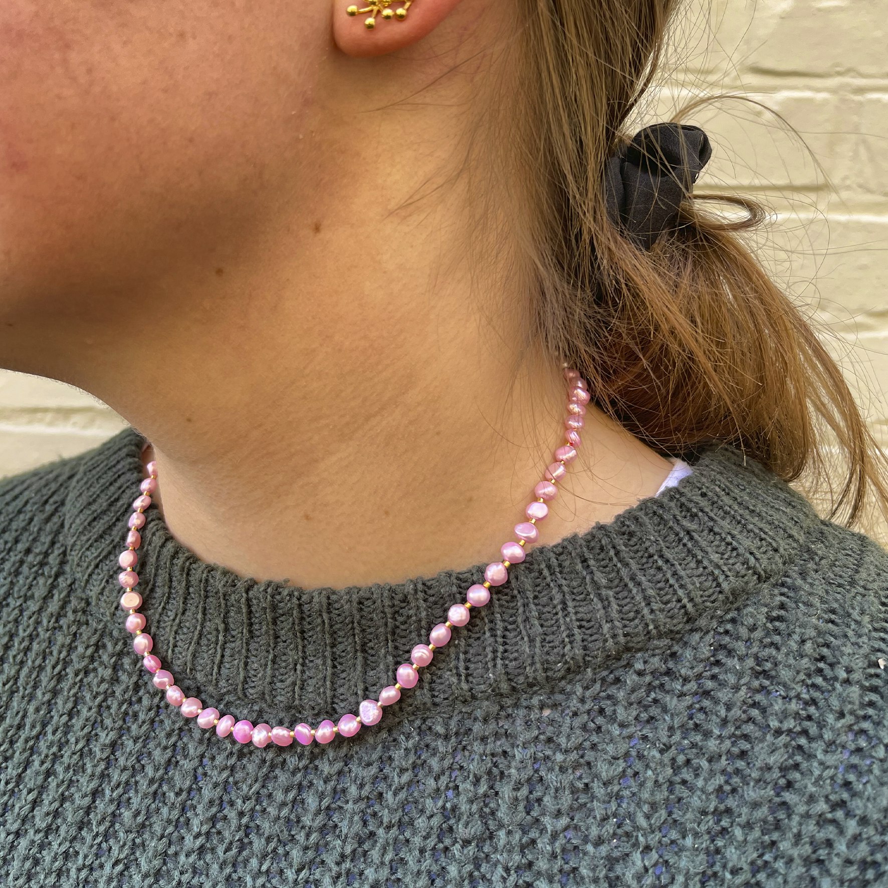 Ditte Light Pink Necklace fra Nuni Copenhagen i Forgylt-Sølv Sterling 925