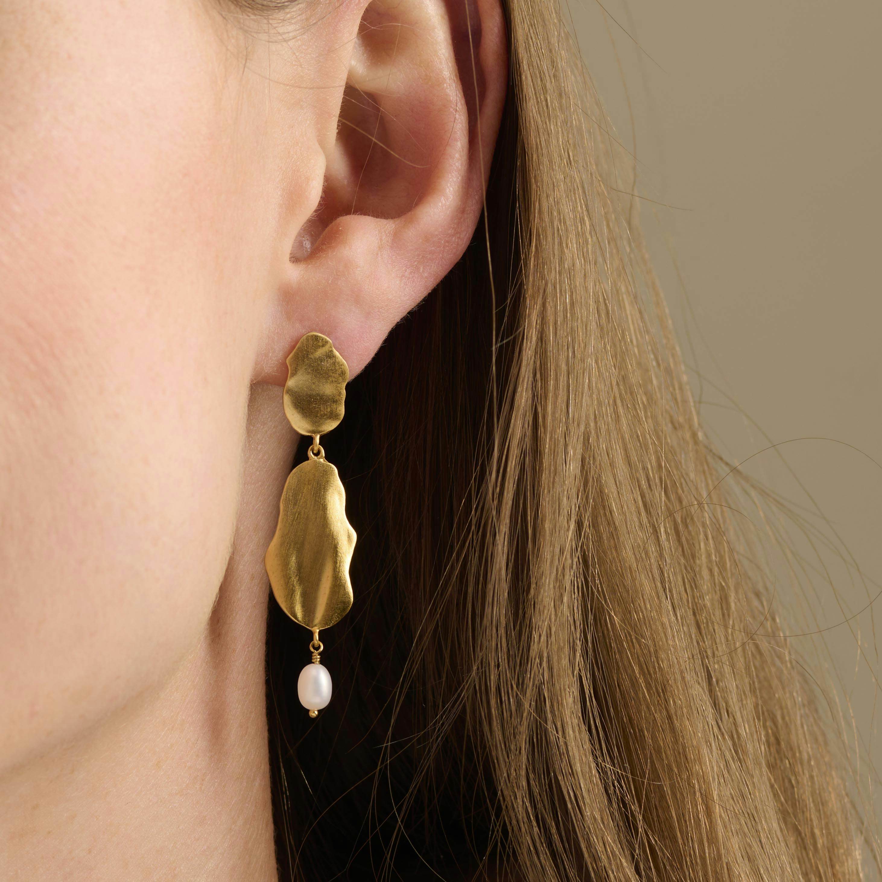 Drift Earrings fra Pernille Corydon i Forgyldt-Sølv Sterling 925