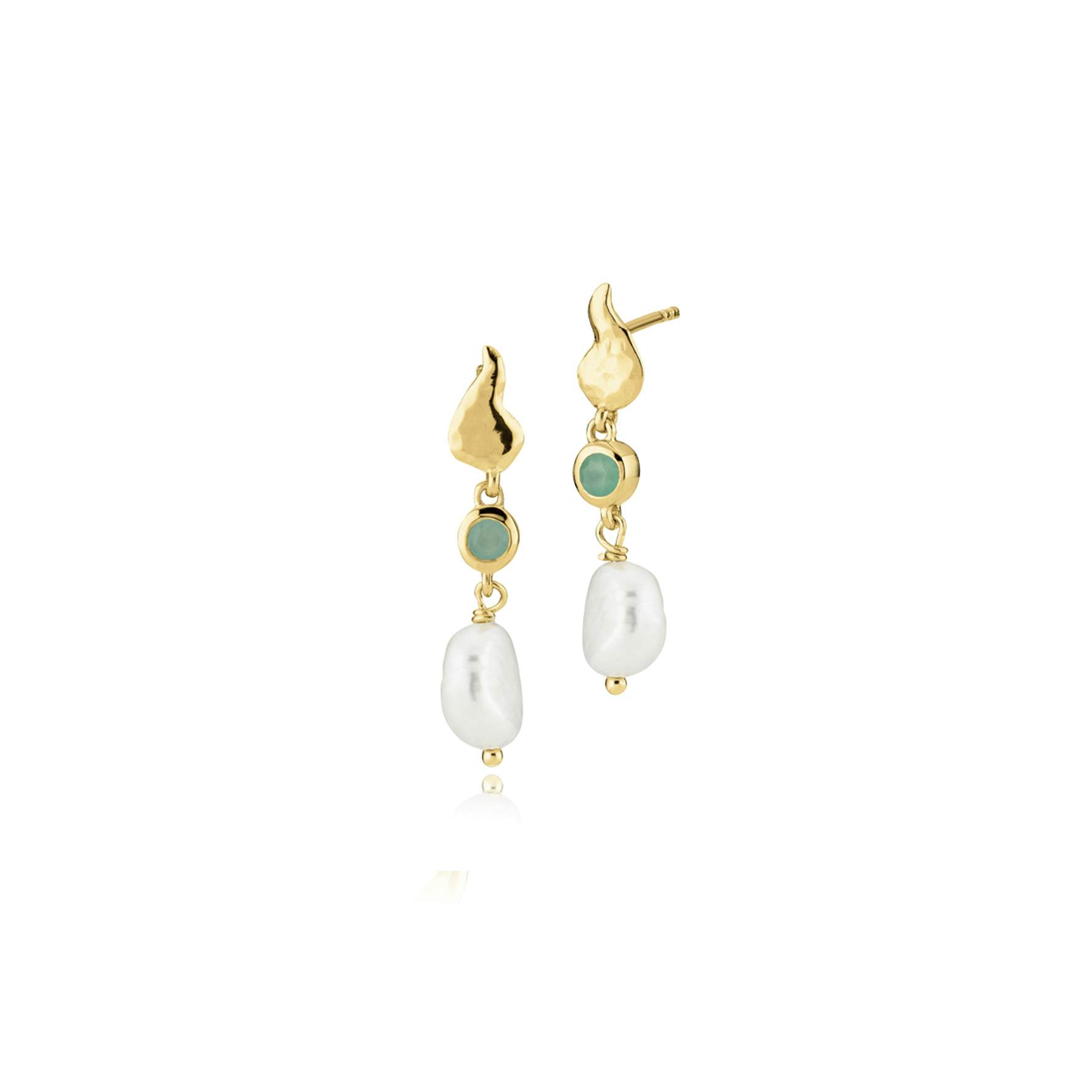 Leonora Earrings With Pearl And Green Stone fra Izabel Camille i Forgylt-Sølv Sterling 925