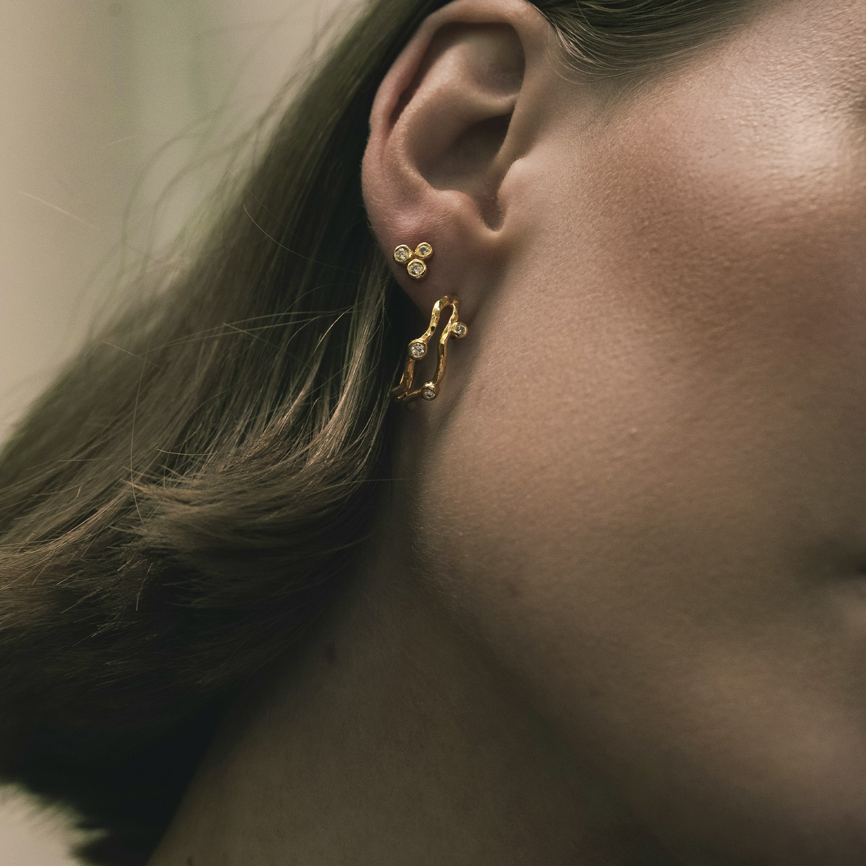Vera Earrings fra Izabel Camille i Forgyldt-Sølv Sterling 925