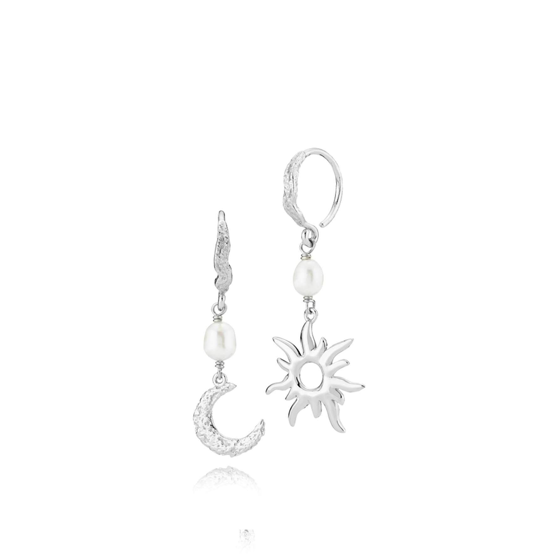 Universe Sun And Moon Earrings fra Sistie i Sølv Sterling 925