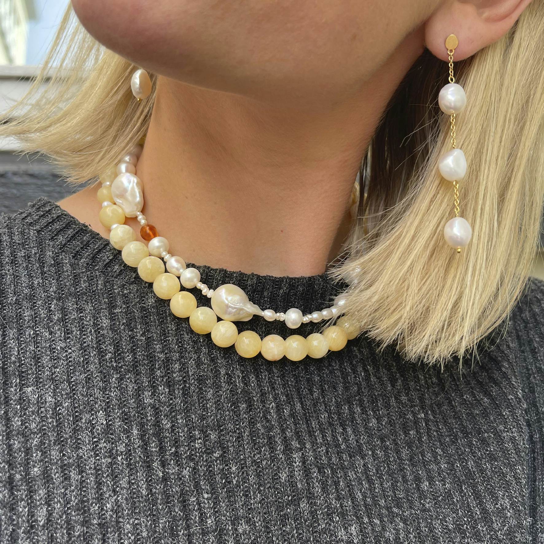 3-Pearls Earchains von Sorelle Jewellery in Vergoldet-Silber Sterling 925