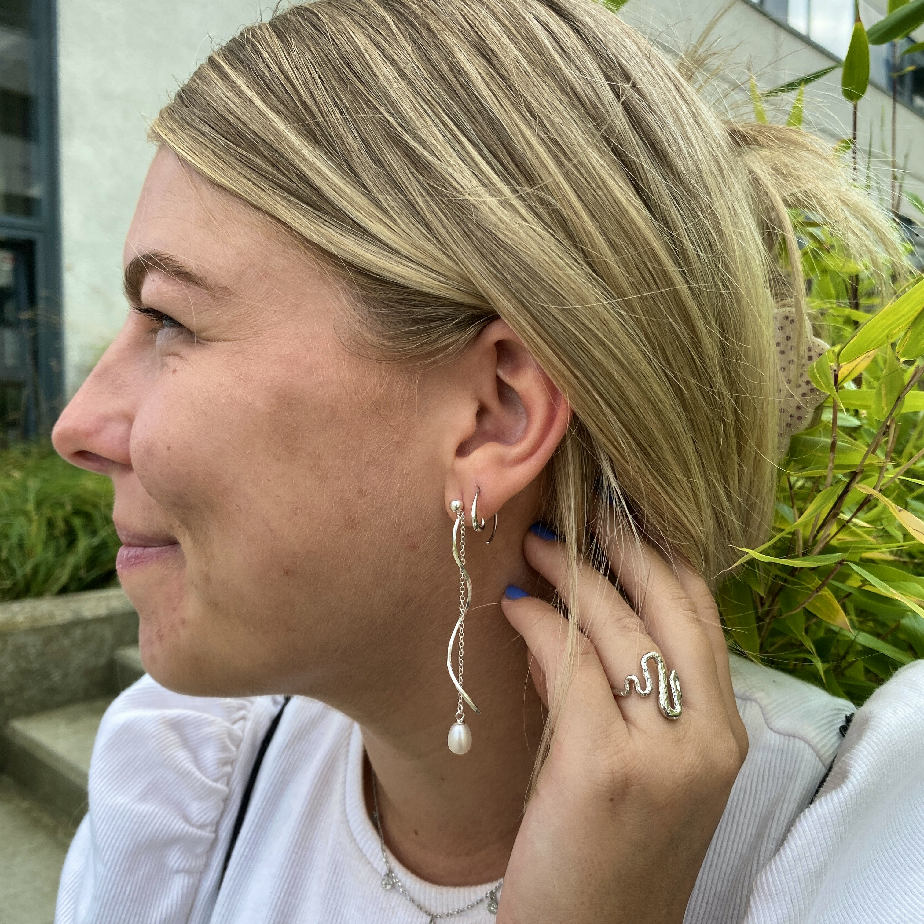 Anne Freshwaterpearl earrings van By Anne in Zilver Sterling 925