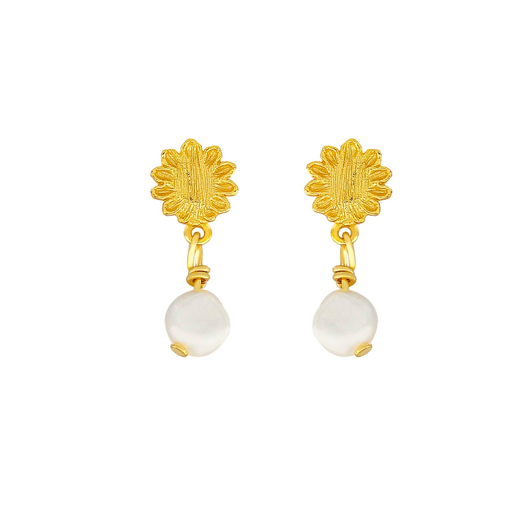 Evelyn Pearl Earrings from Hultquist Copenhagen in Goldplated Silver Sterling 925