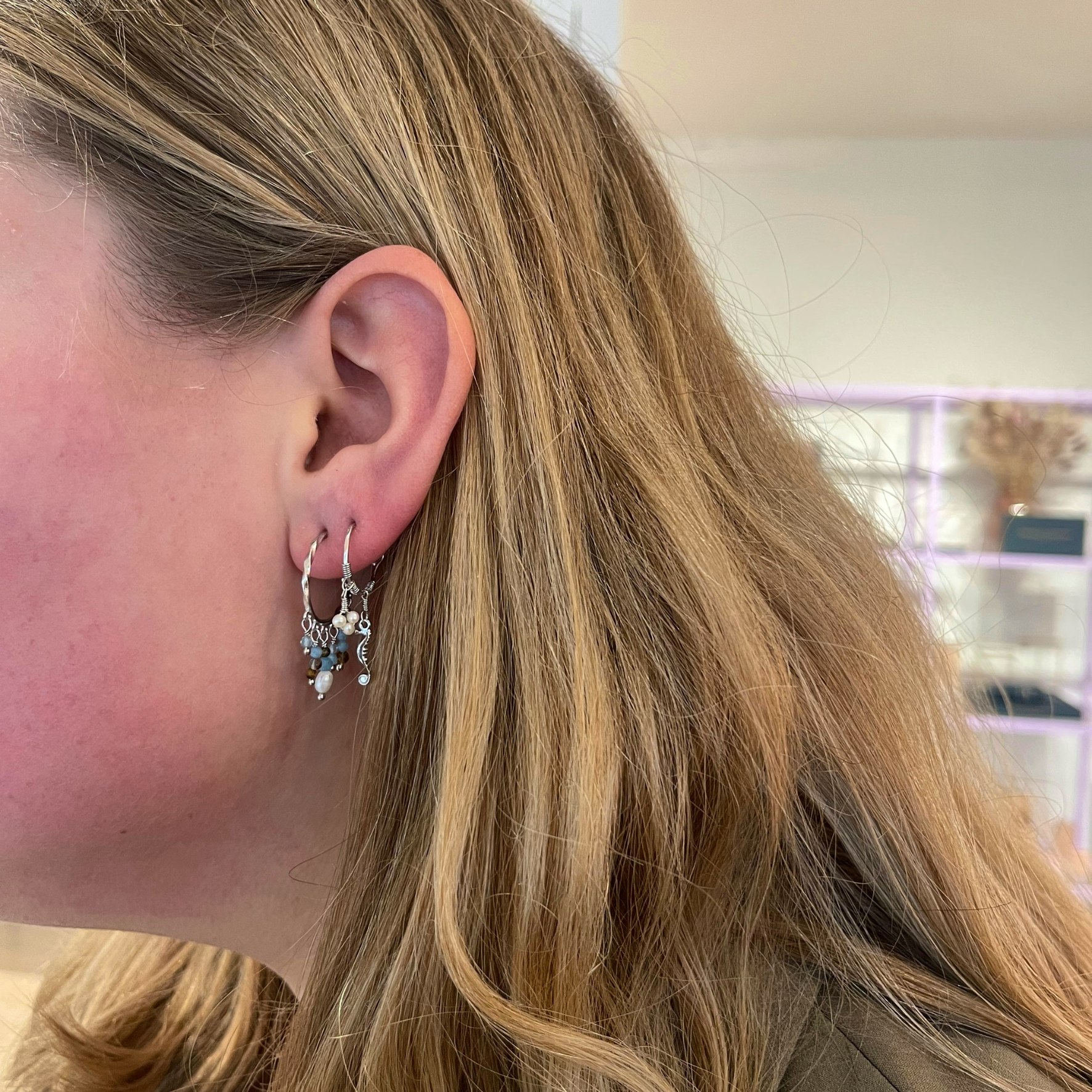 Momi Earrings von Maanesten in Vergoldet-Silber Sterling 925