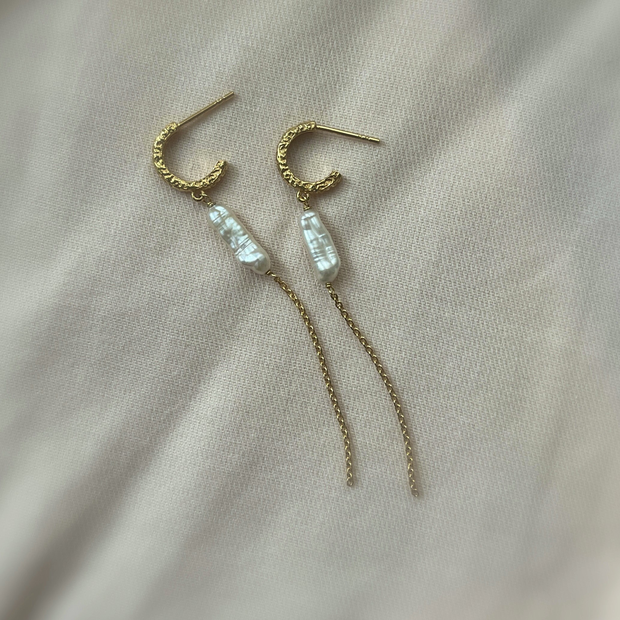 Beach Earchains