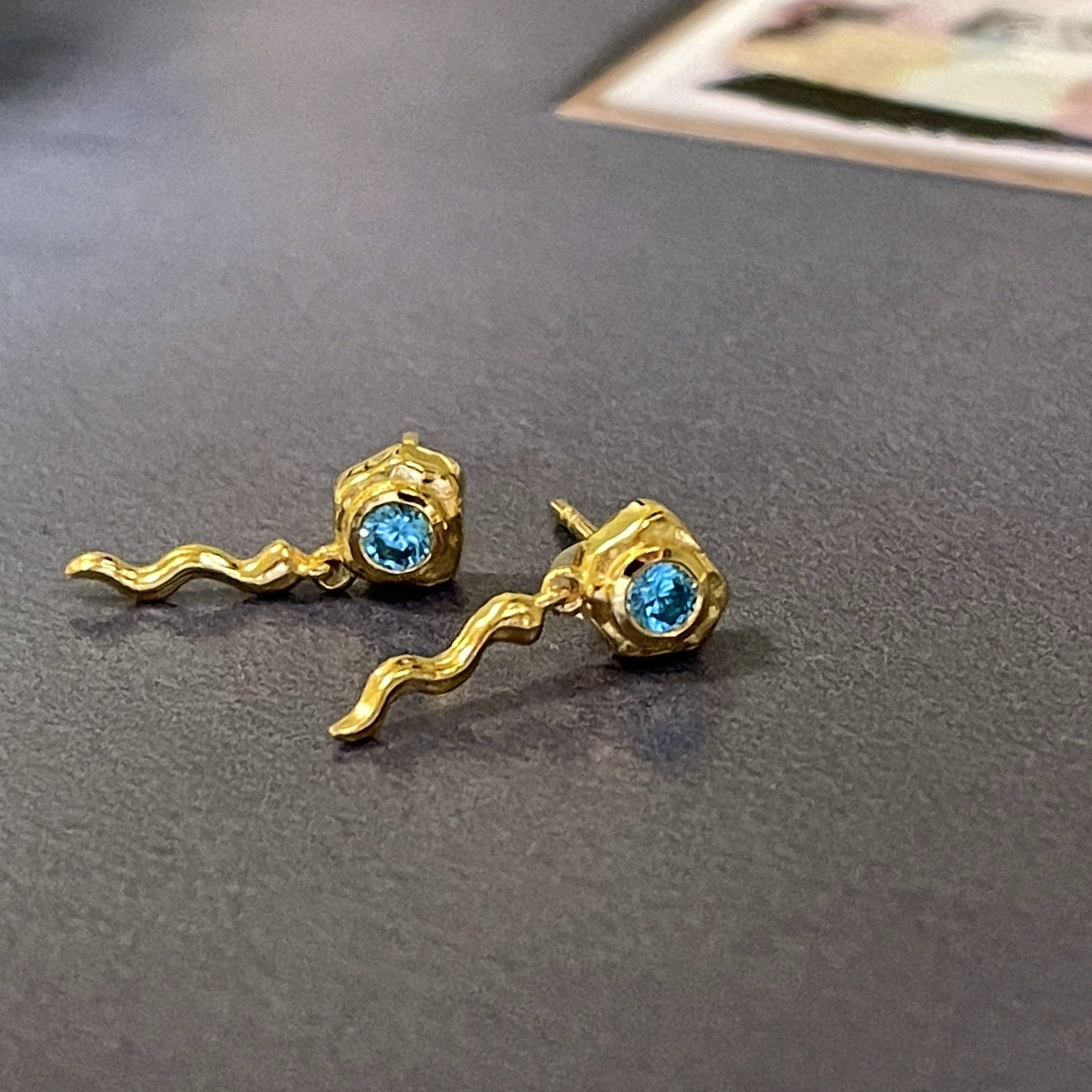 Ophelia Blue Earsticks fra Sistie i Sølv Sterling 925