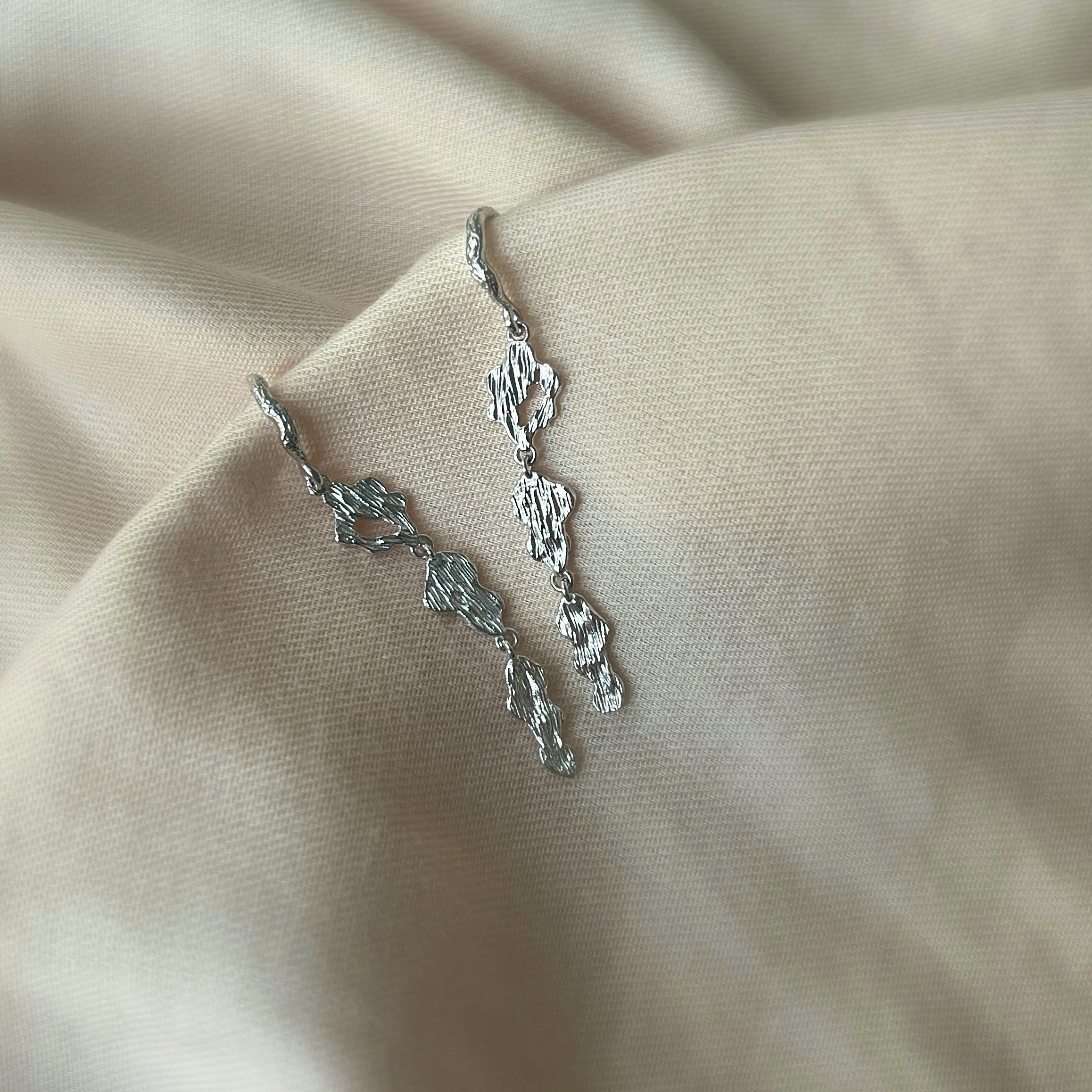Luna Earrings