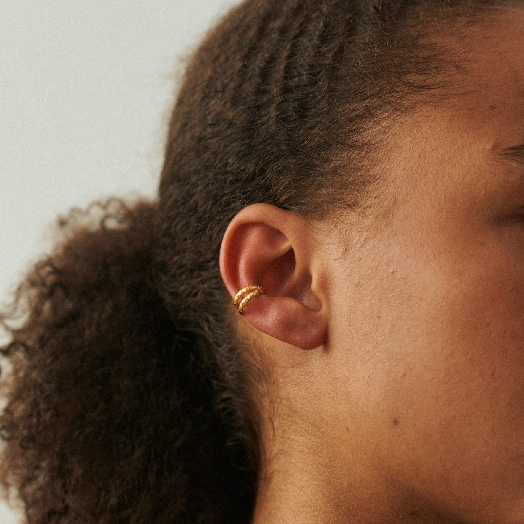 Poetry Earcuff fra Pernille Corydon i Sølv Sterling 925