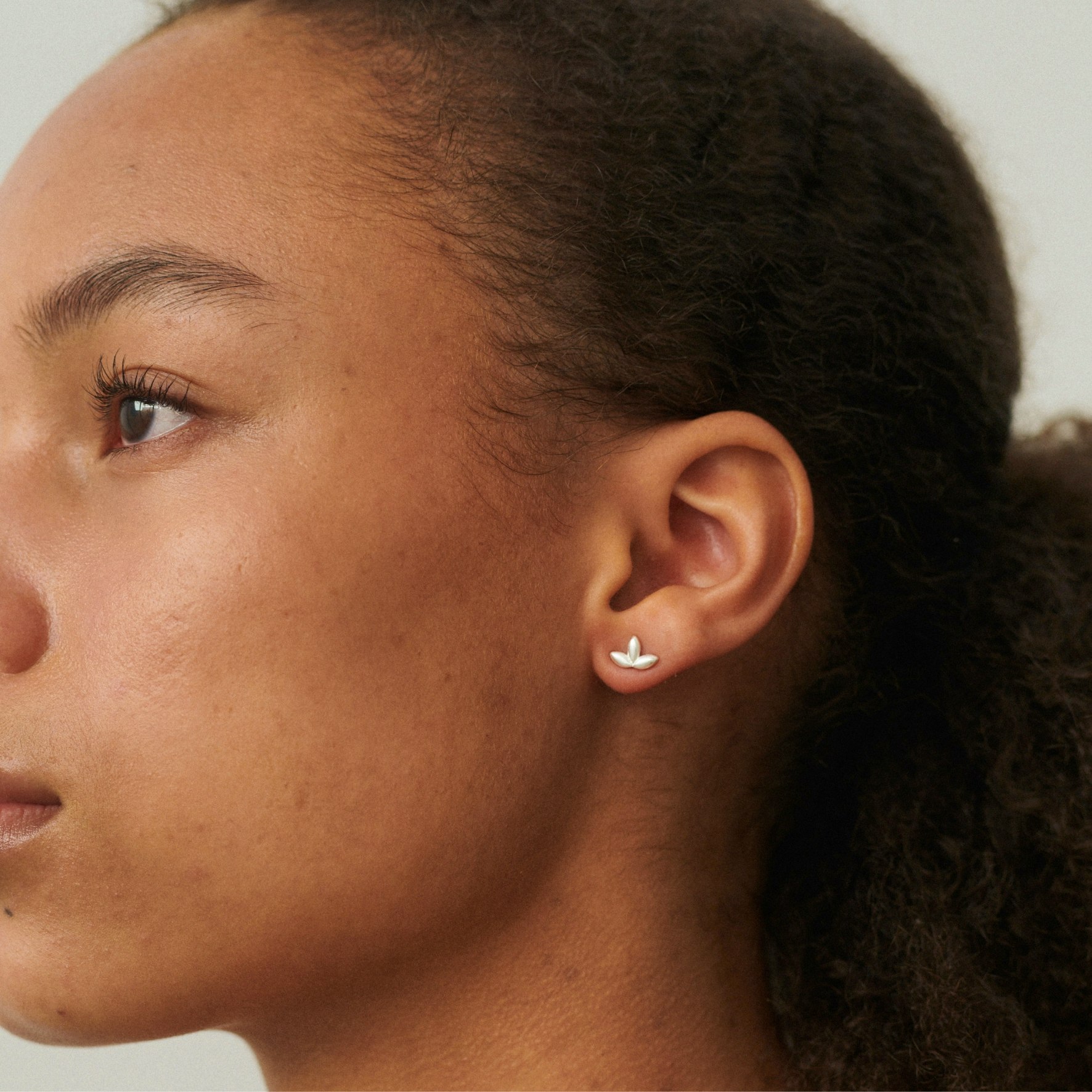 Whisper Earsticks fra Pernille Corydon i Forgyldt-Sølv Sterling 925