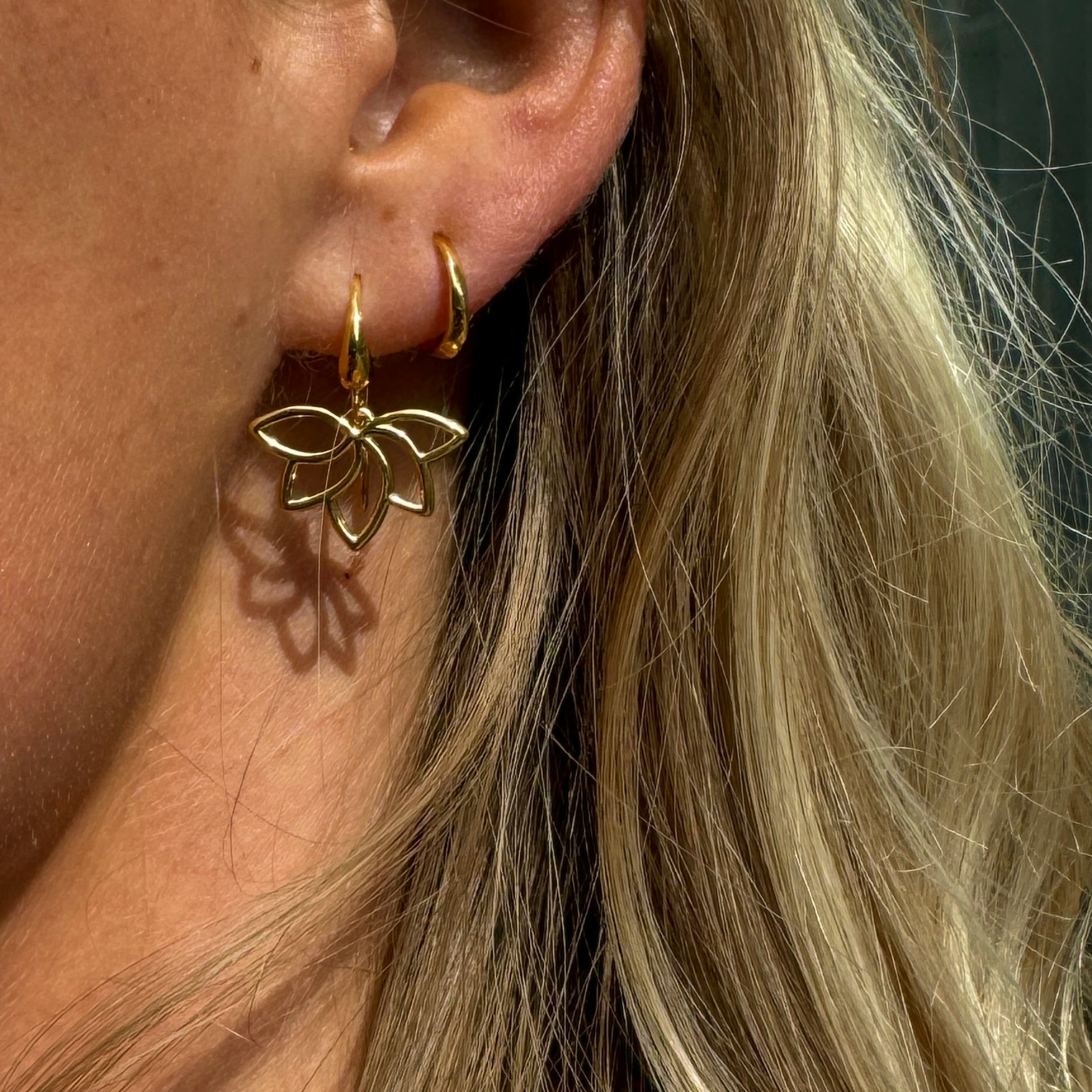 Nigella Earrings von Izabel Camille in Vergoldet-Silber Sterling 925