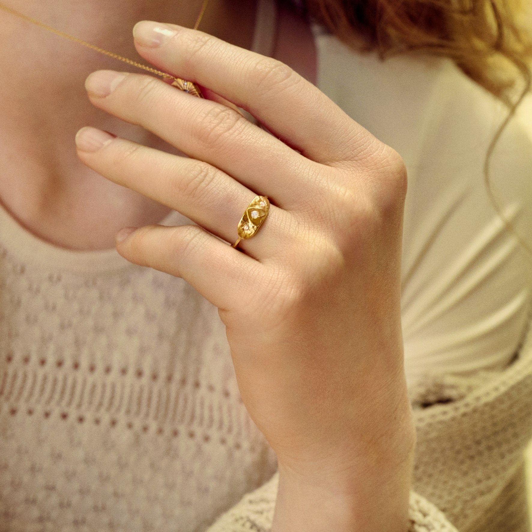 Amarit Ring