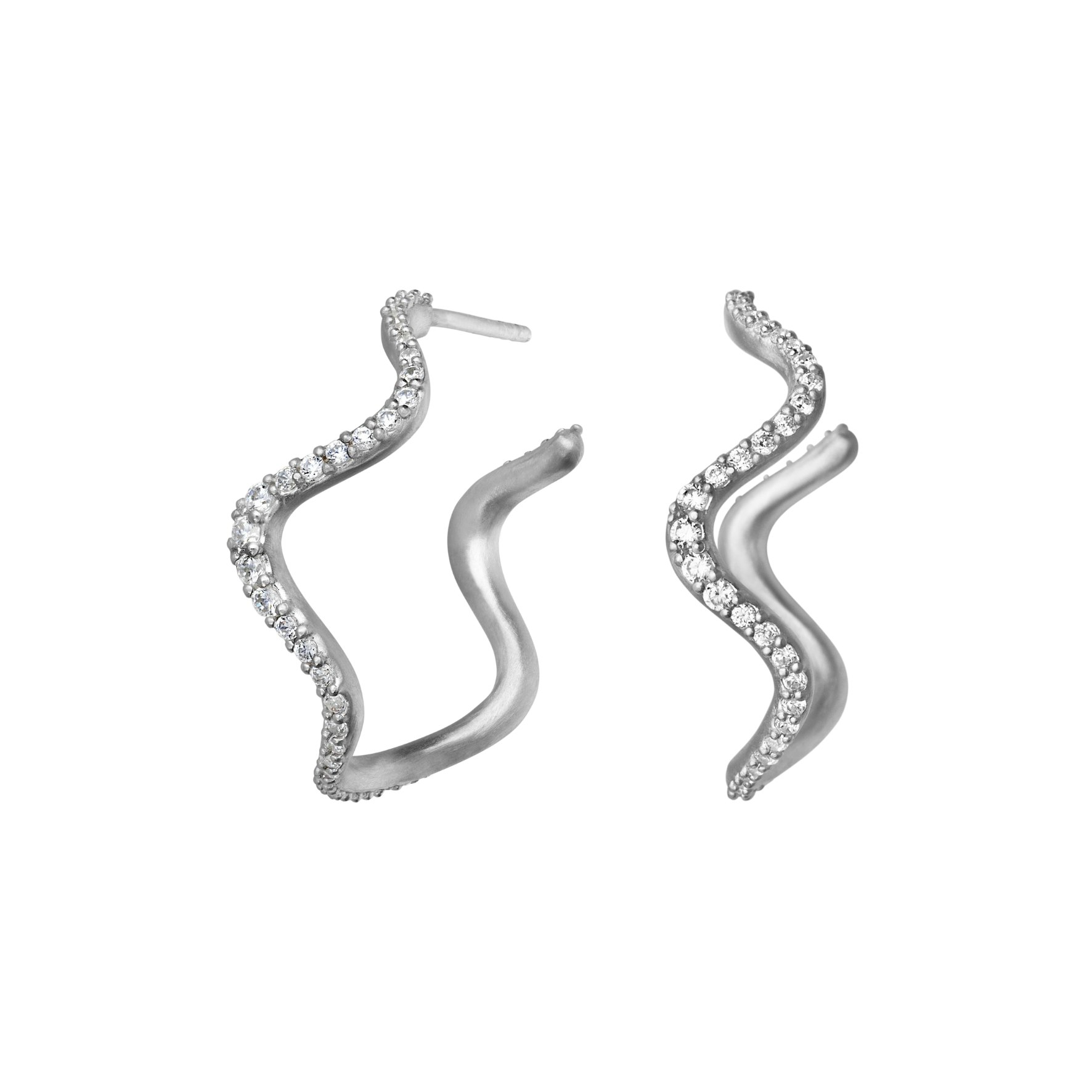 Wave Sparkle Hoops fra byBiehl i Sølv Sterling 925