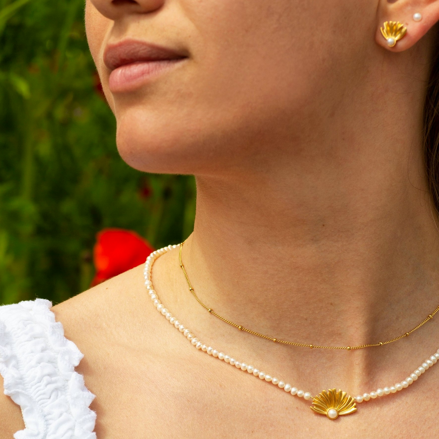 Poppy Necklace fra byBiehl i Forgyldt-Sølv Sterling 925