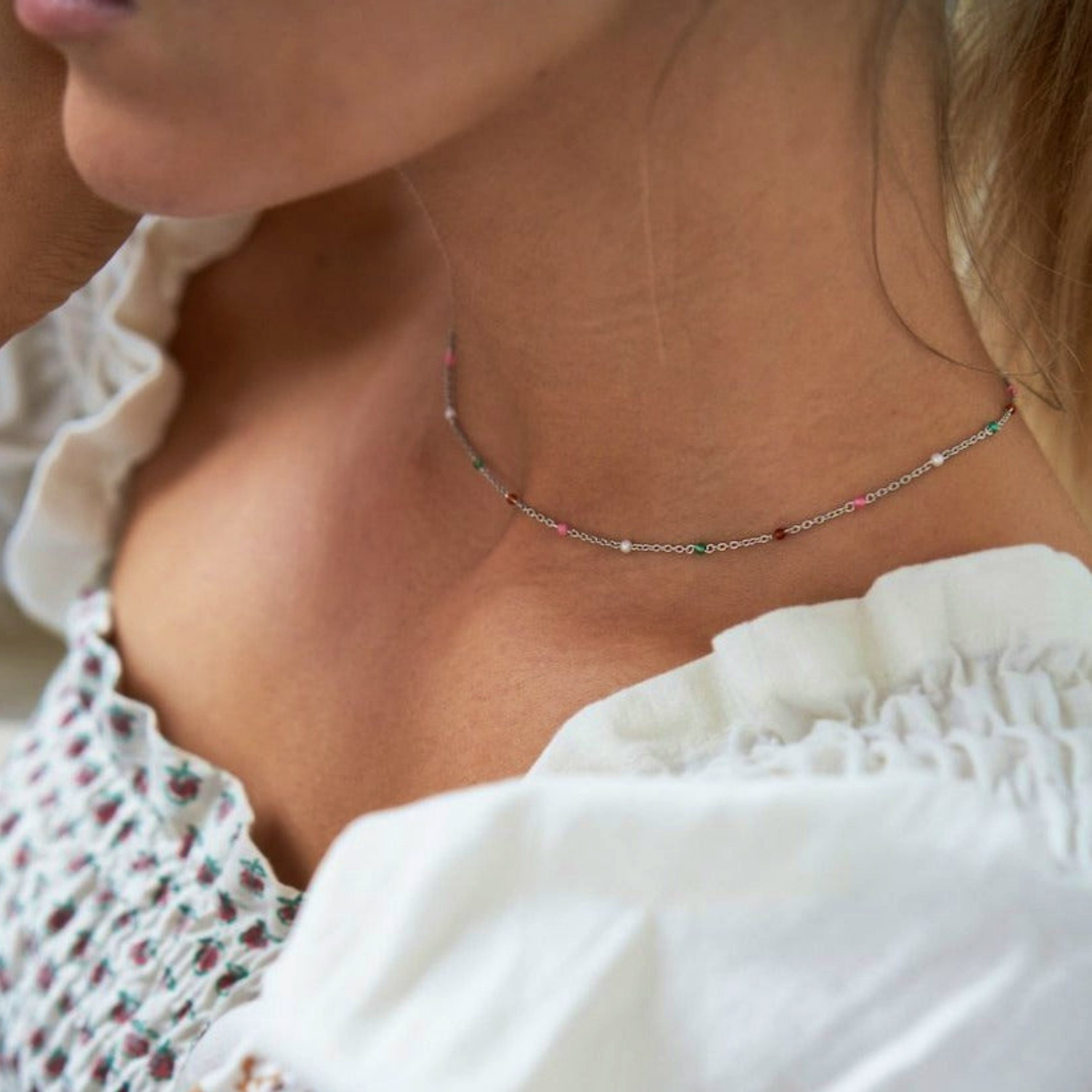 Scarlett Necklace Colors fra byBiehl i Forgyldt-Sølv Sterling 925