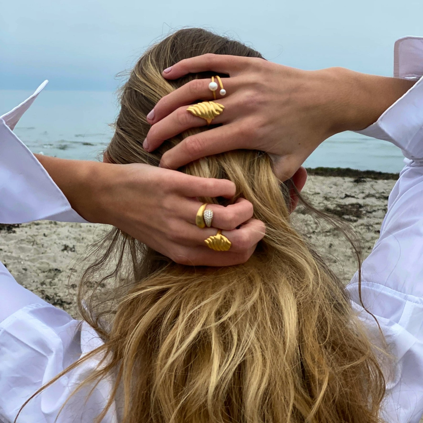 Dunes Ring från byBiehl i Förgyllt-Silver Sterling 925