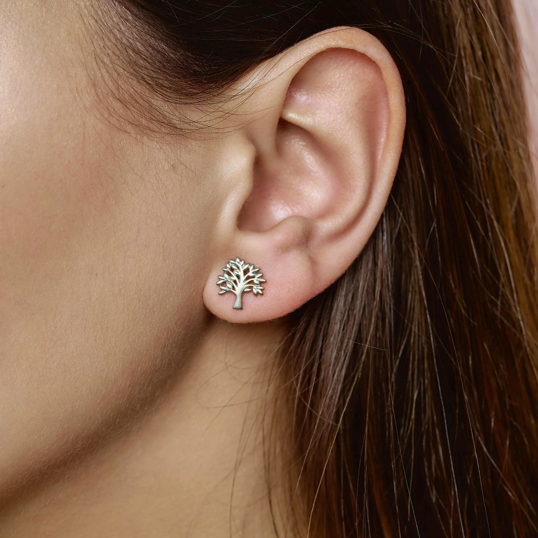 Tree Of Life Studs fra byBiehl i Sølv Sterling 925