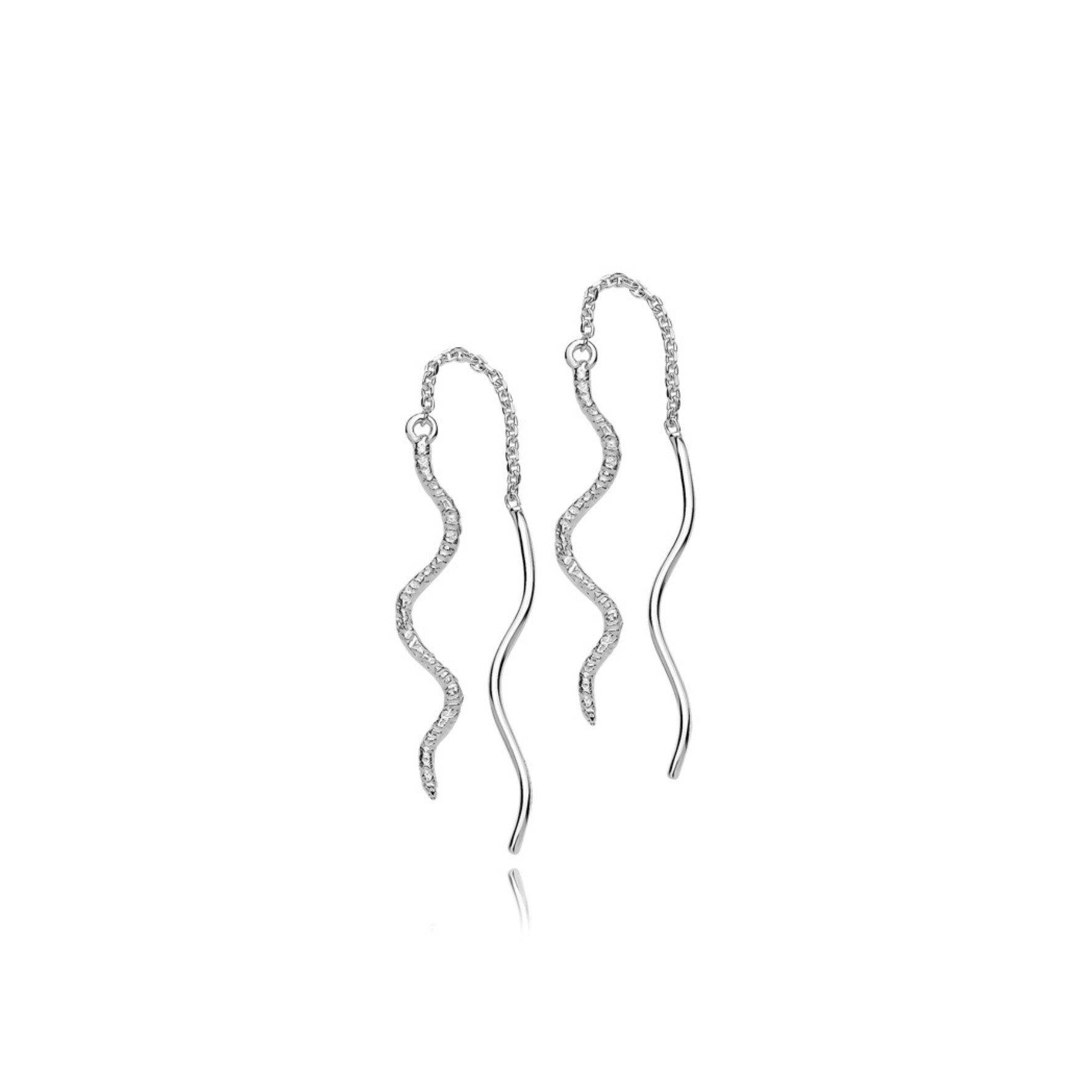 Wavy Earrings Medium von Sistie in Silber Sterling 925