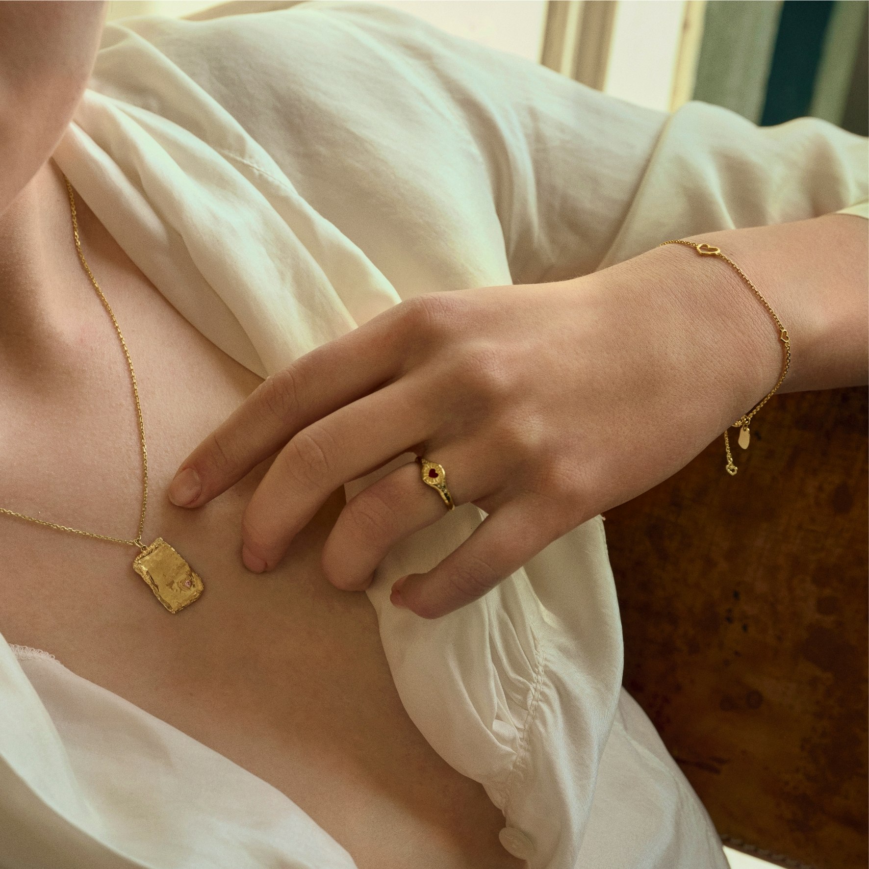 Hayali Ring