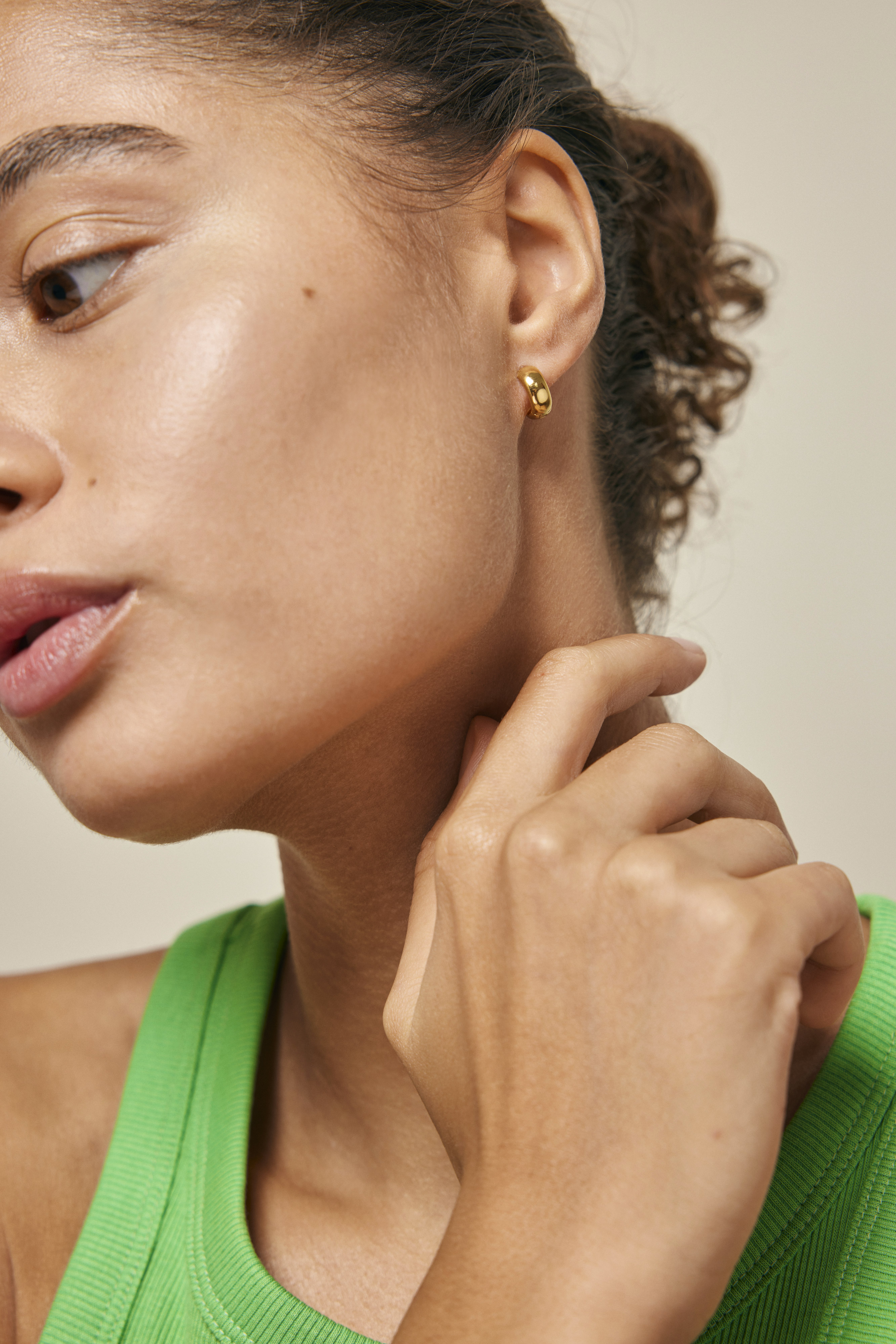 Classic Wide Hoops od Enamel Copenhagen w Srebro próby 925.
