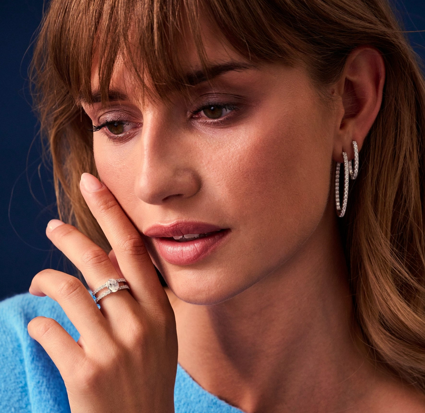 Ellisse Piccolo Earrings od Sif Jakobs Jewellery w Pozłacane srebro próby 925.