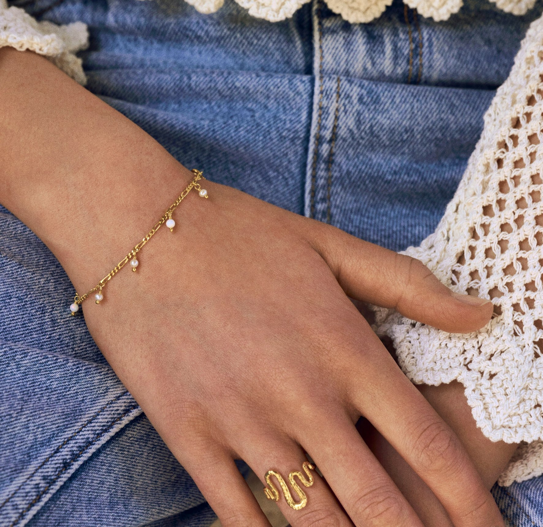 Lula White bracelet