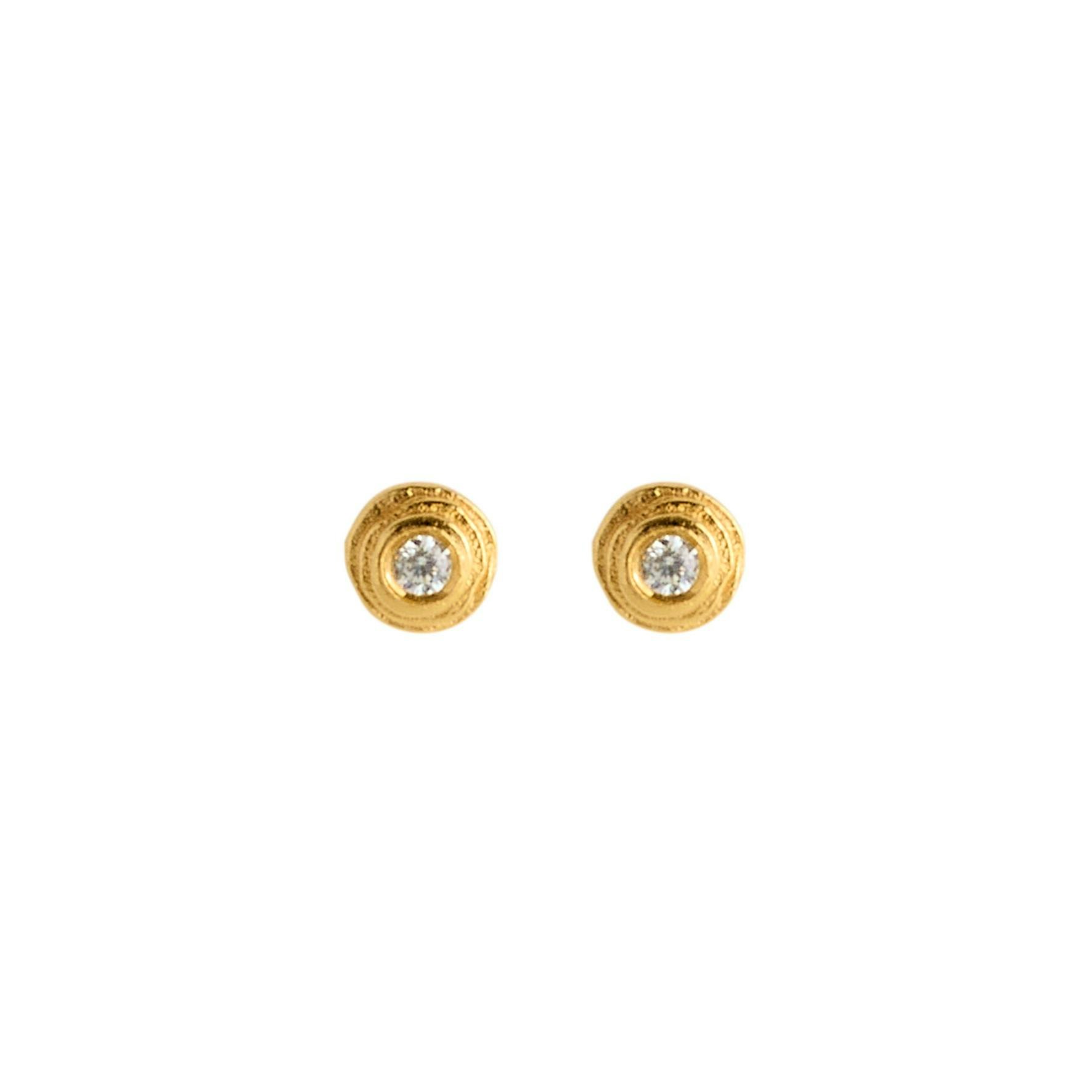 Halley Earsticks