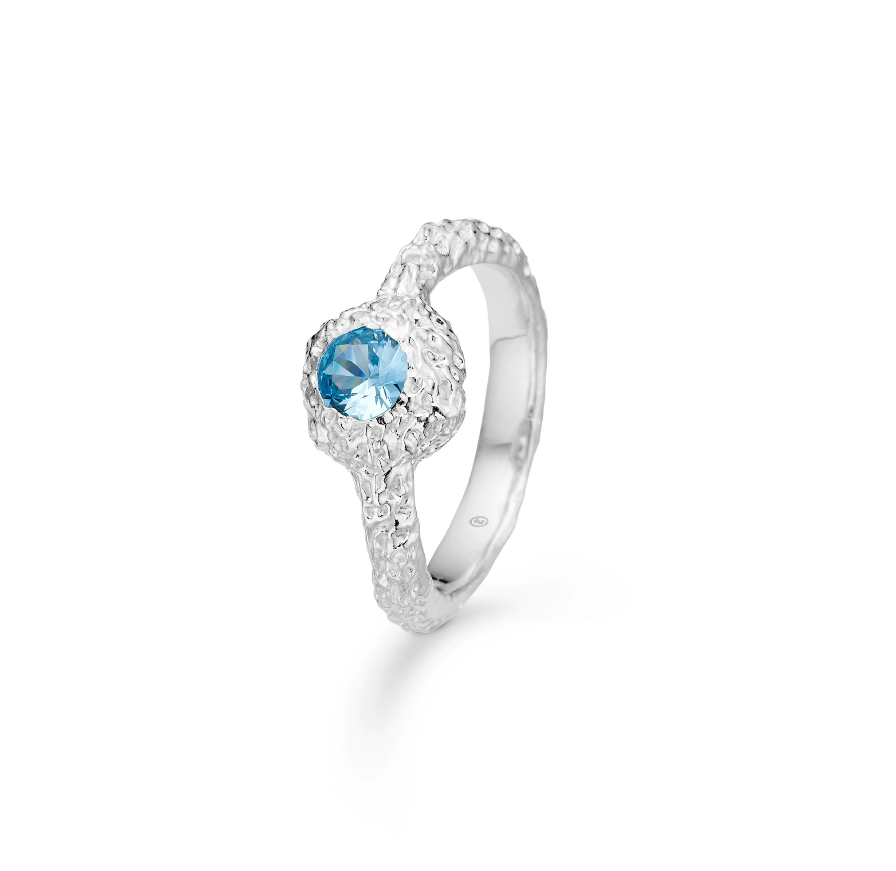 Wild Cliff Zircon Ring från Studio Z i Silver Sterling 925