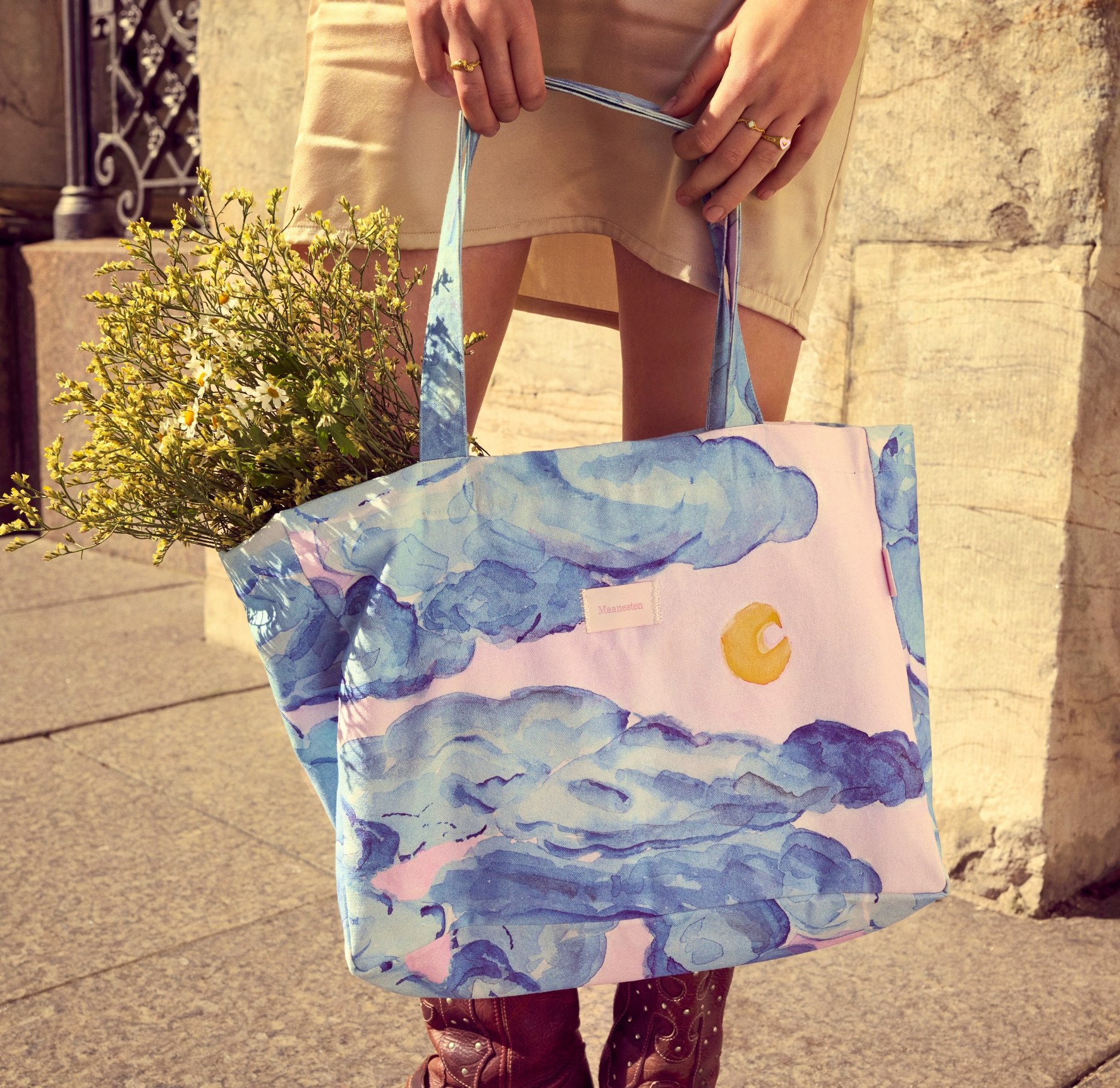 Moonshine Rose Totebag