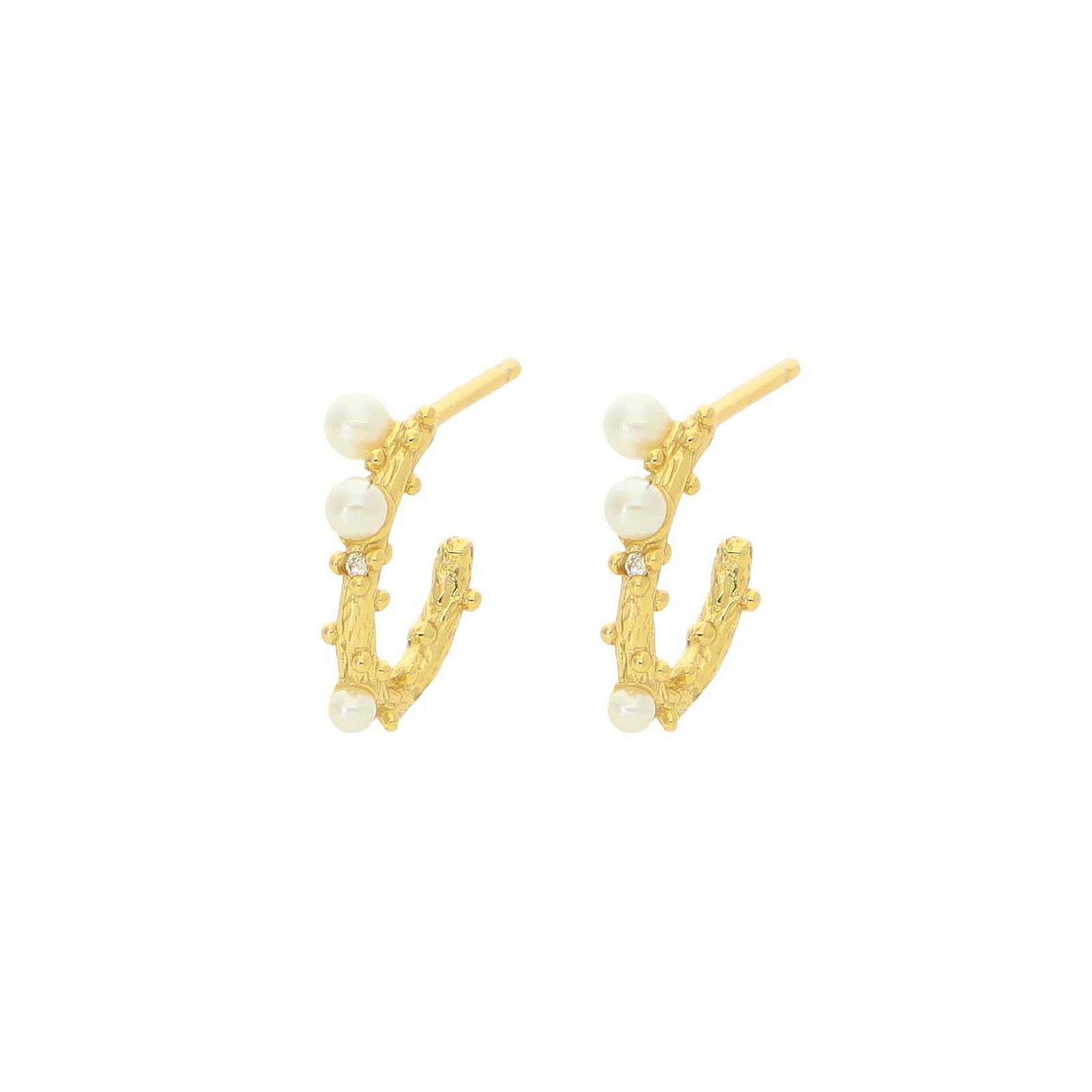 Gloria Small Pearl Earrings fra Nuni Copenhagen i Forgylt-Sølv Sterling 925