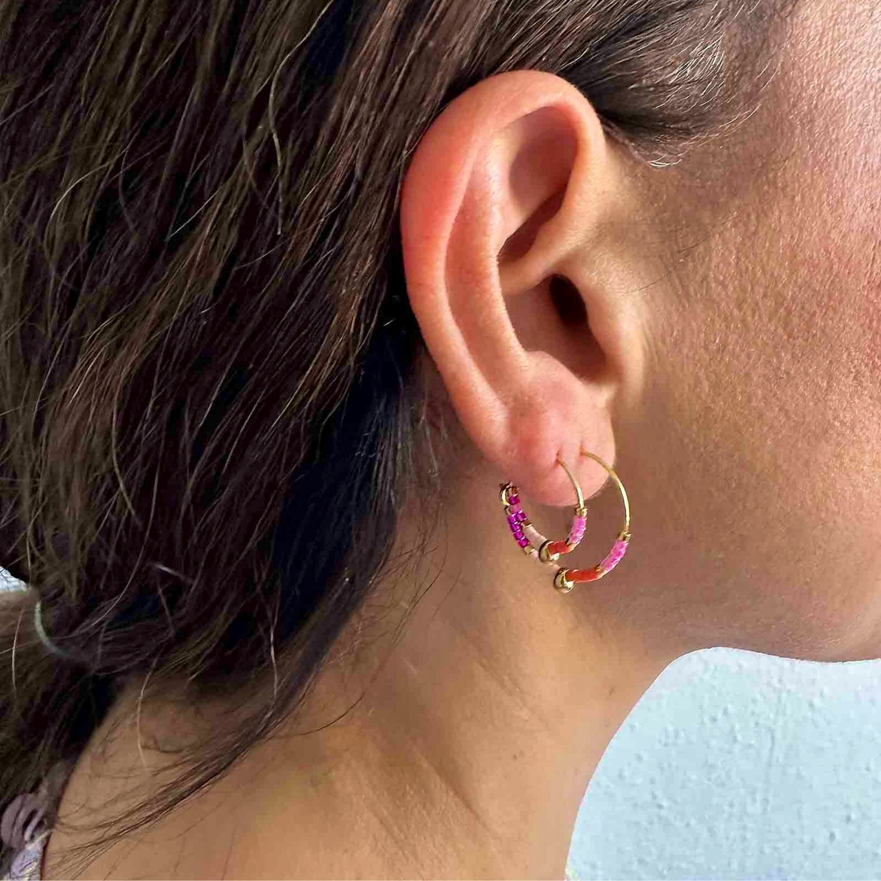 Heidi Coral Love Hoops fra Nuni Copenhagen i Forgylt-Sølv Sterling 925