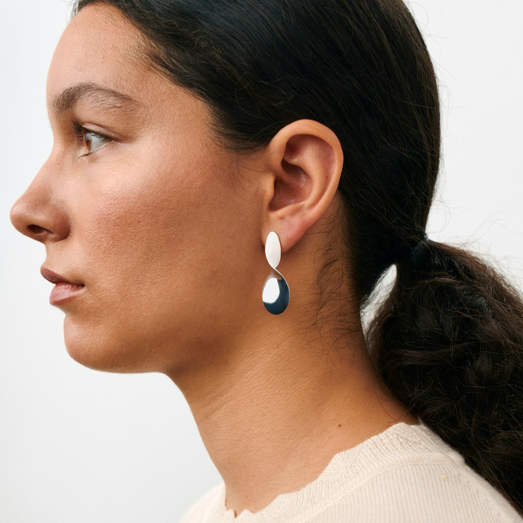 Small La Pausa Earrings van Pernille Corydon in Verguld messing