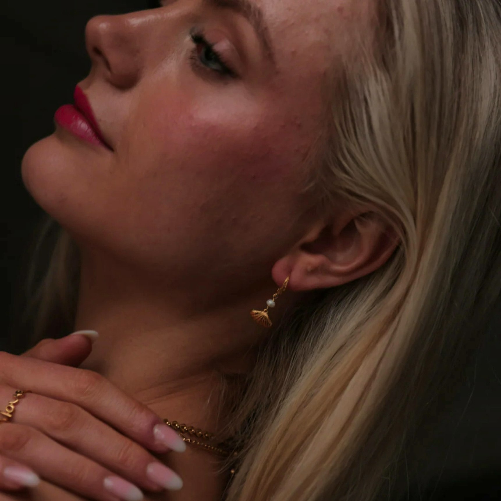 Darya Earrings