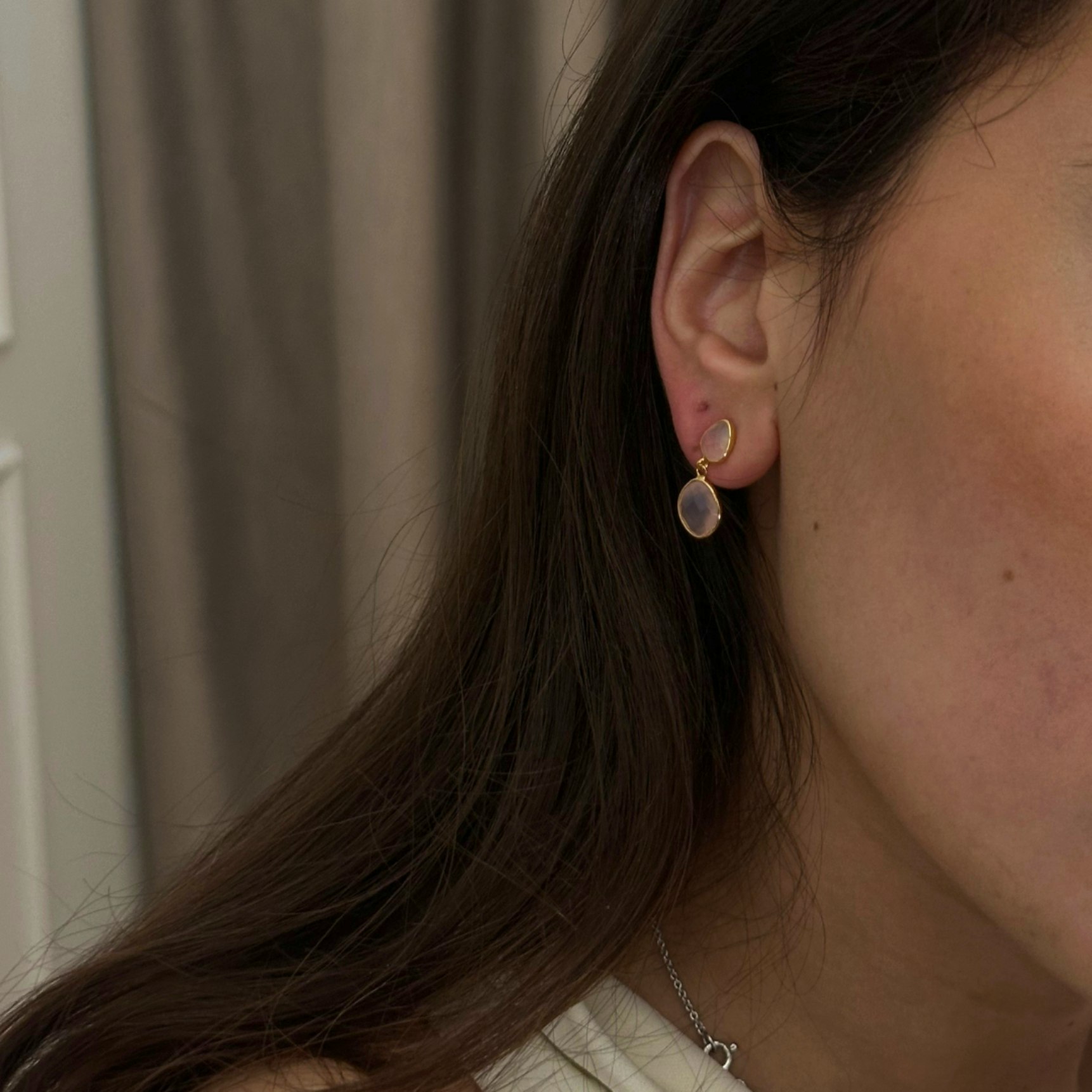 Sara Double Pink Earrings fra Izabel Camille i Forgylt-Sølv Sterling 925