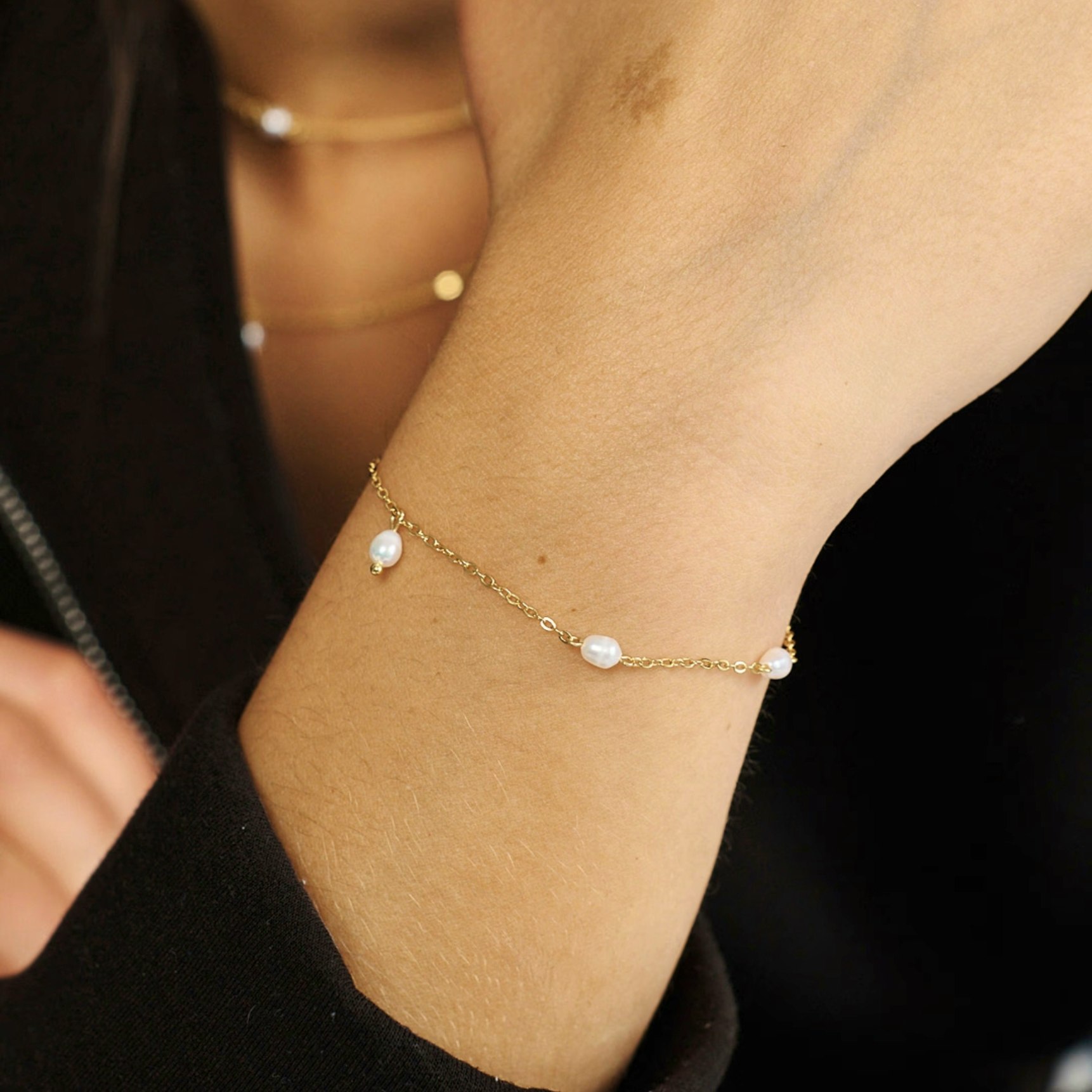 Trace Pearl Bracelet de Studio Z dans Plaqué or-Argent Sterling 925