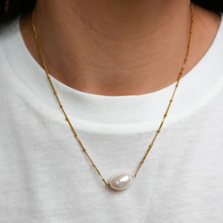 Coco Baroque necklace