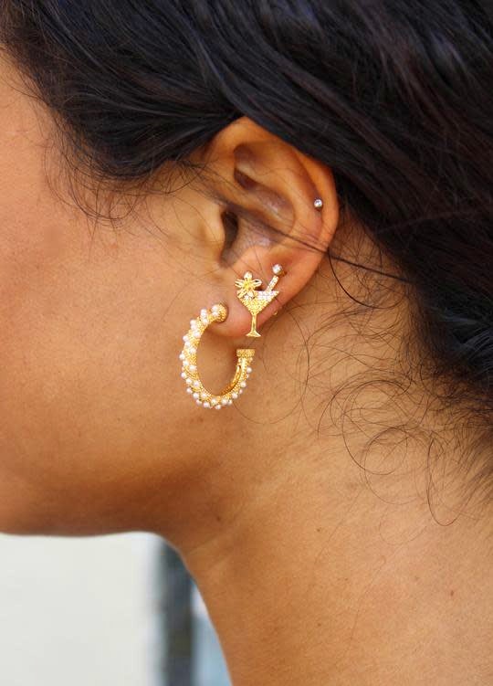 Akoya earrings van Pico in Verguld messing