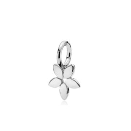Magnolia pendant