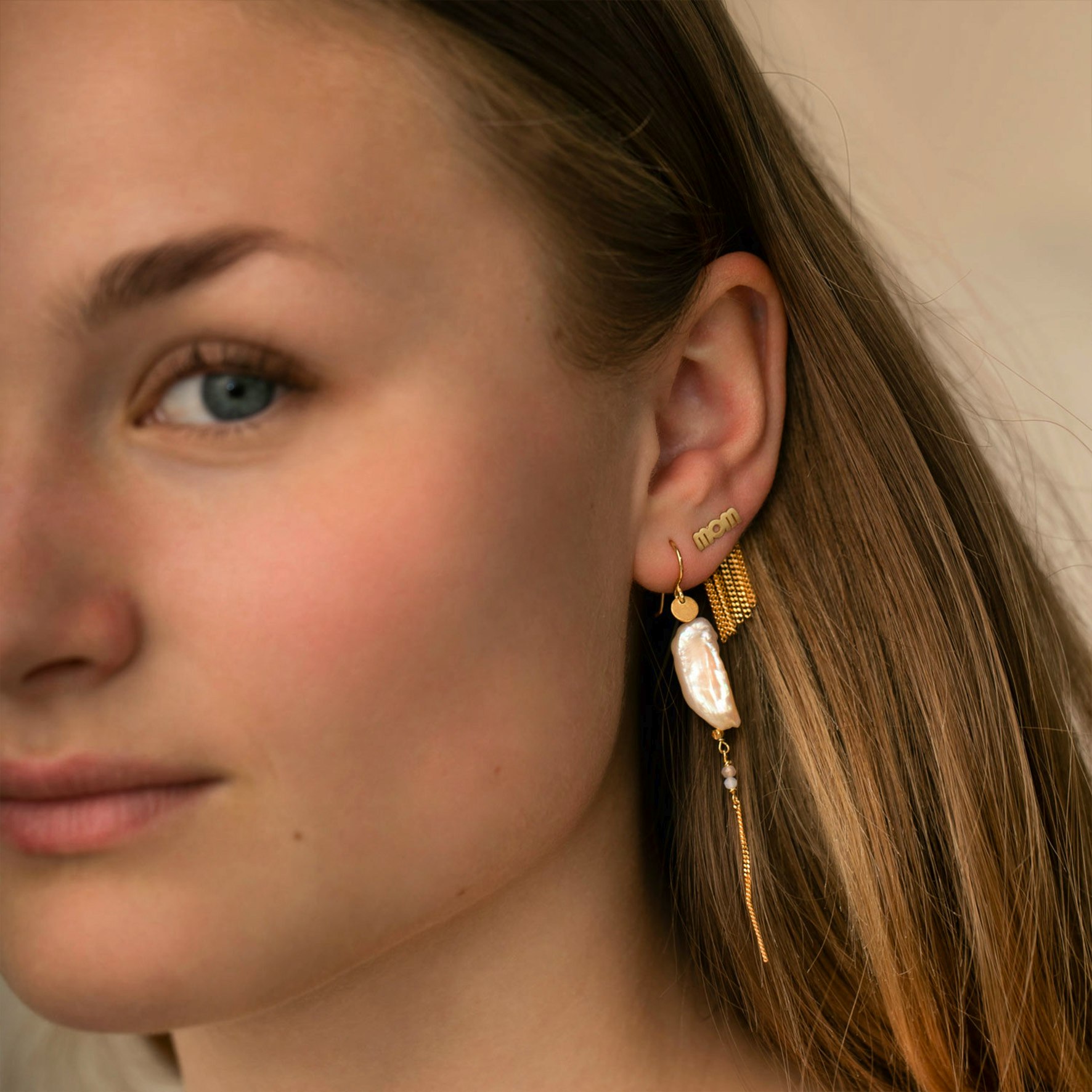 Dancing Chains Behind Ear från STINE A Jewelry i Förgyllt-Silver Sterling 925