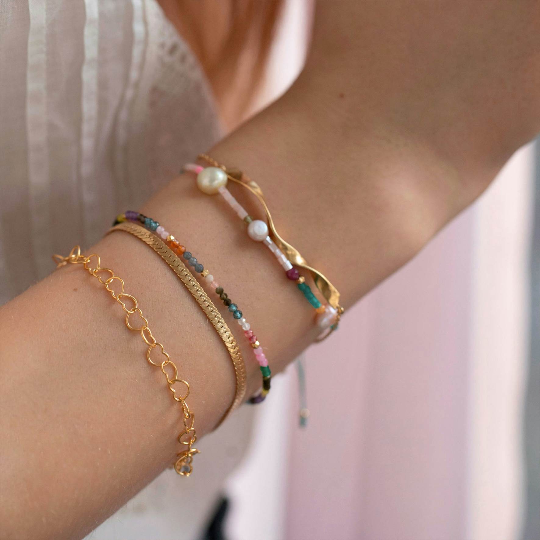 Candyfloss Rainbow Bracelet Mix With Light Pink Ribbon von STINE A Jewelry in Nylon