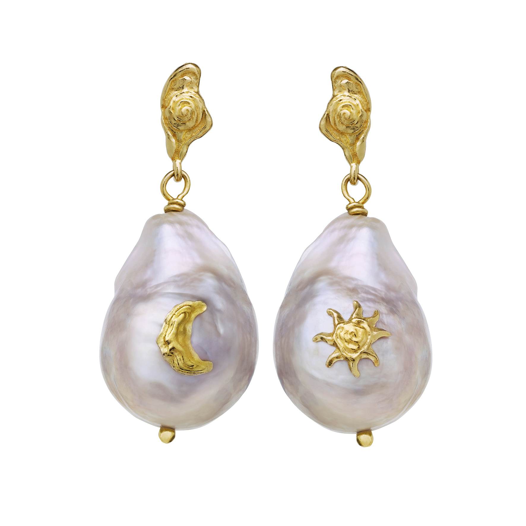 Claire Earrings von Maanesten in Vergoldet-Silber Sterling 925|Freshwater Pearl