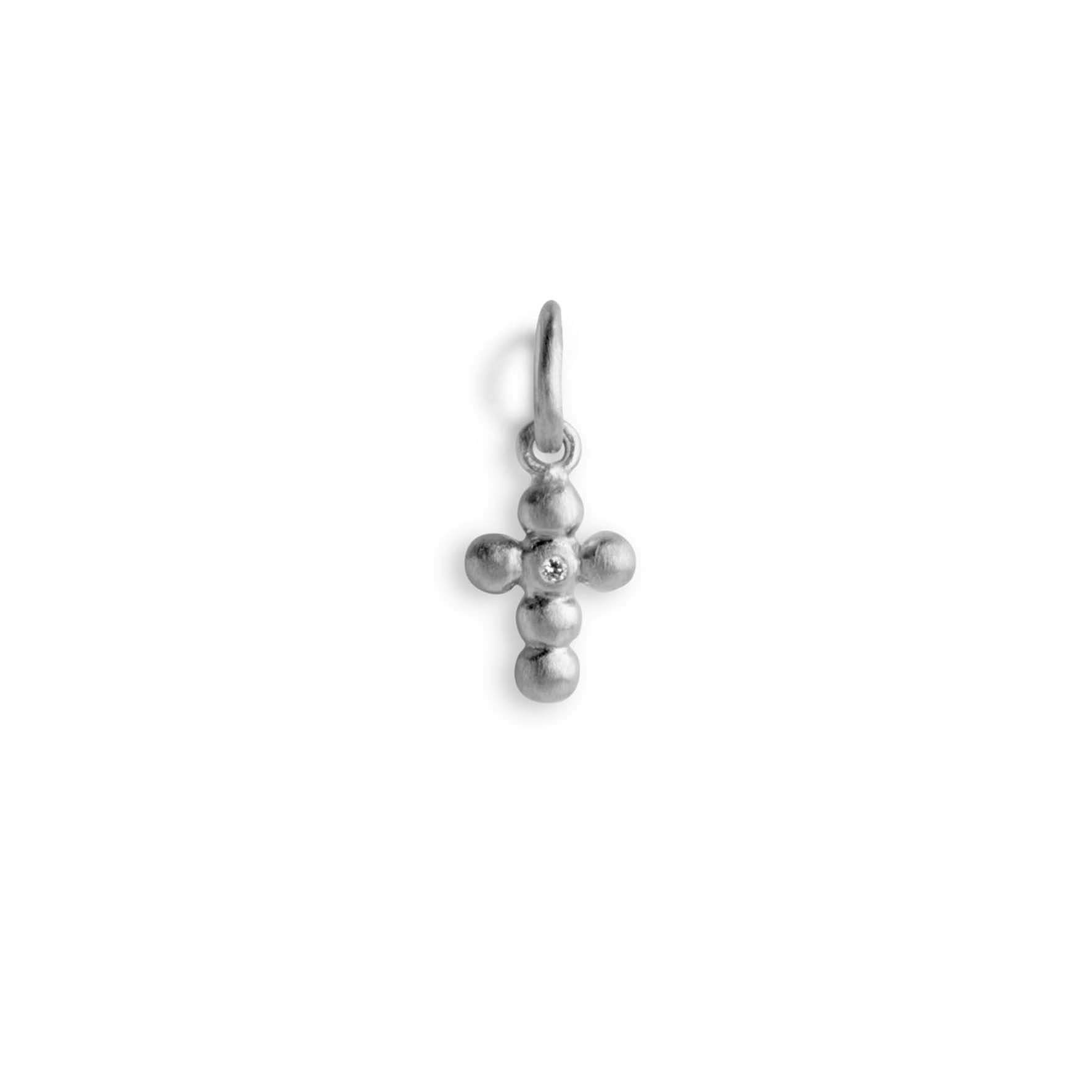 Cross Pendant With 1 Diamond från Jane Kønig i Silver Sterling 925