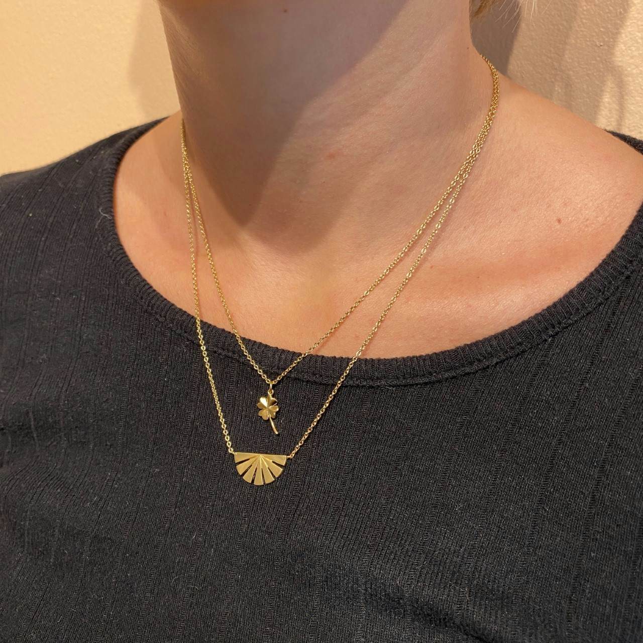Clover necklace from Pernille Corydon in Goldplated-Silver Sterling 925| Matt,Blank