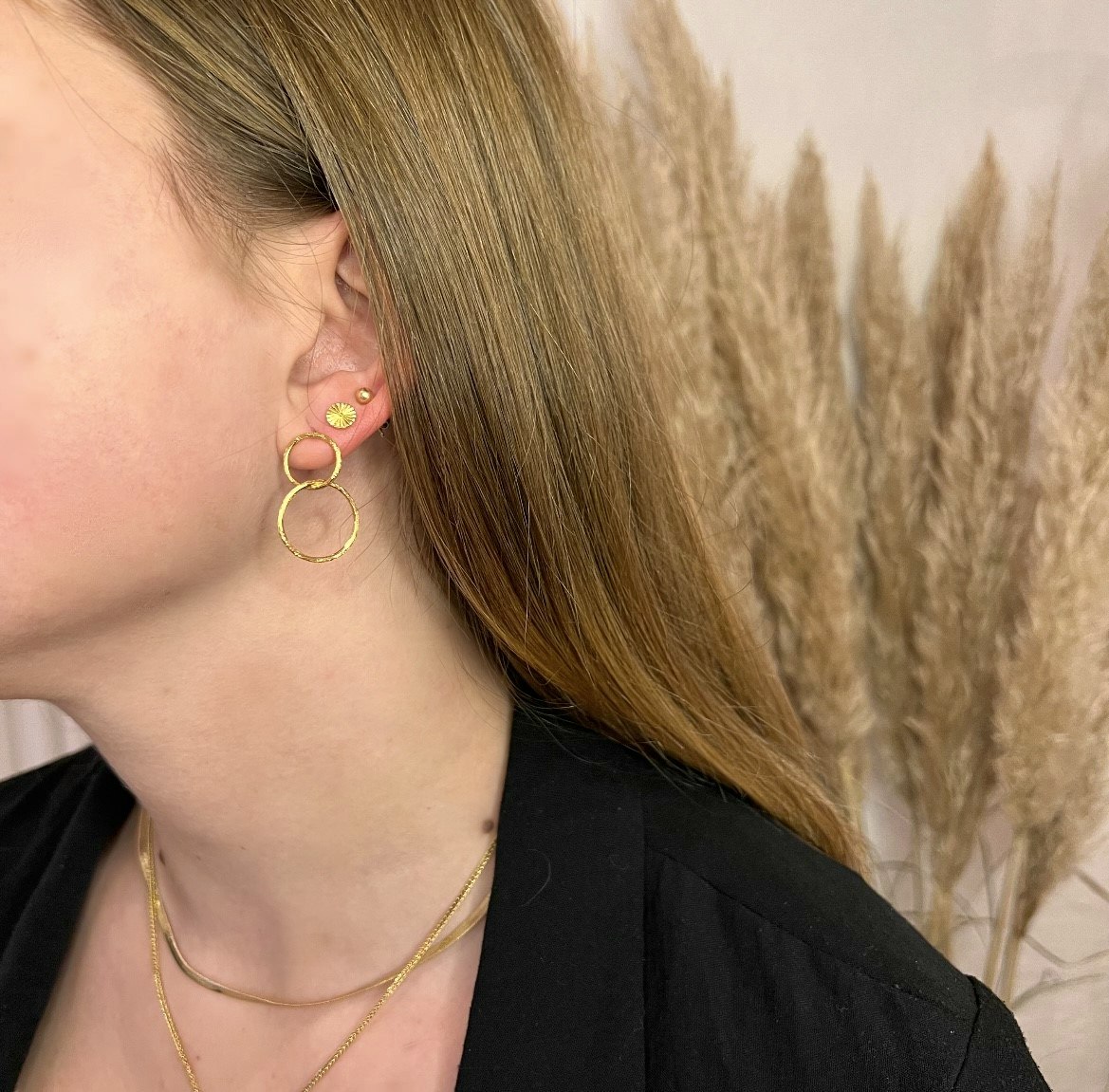 Double earrings od Pernille Corydon w Pozłacane srebro próby 925.