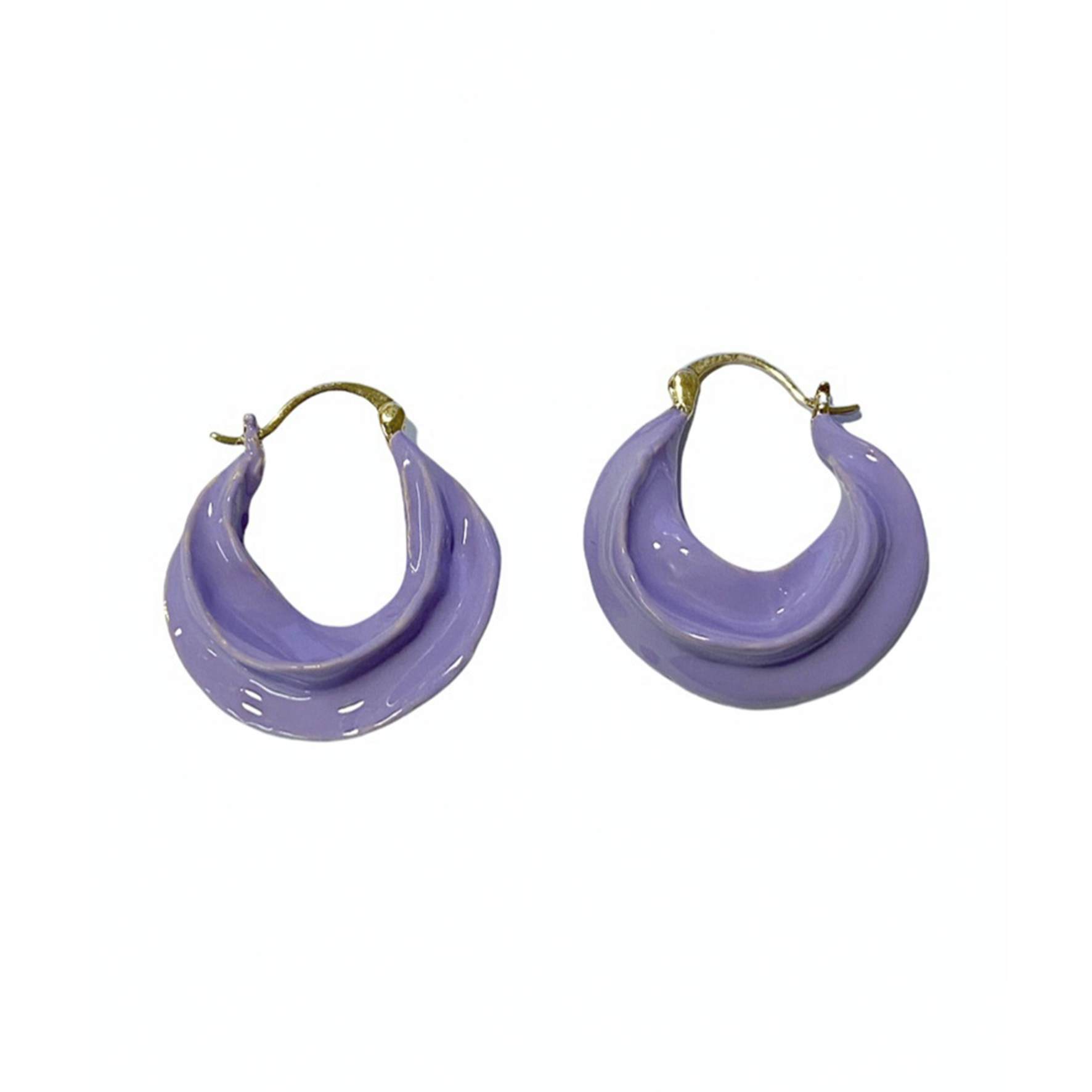 Africa Enamel Earrings Lavender von Pico in Vergoldet-Silber Sterling 925