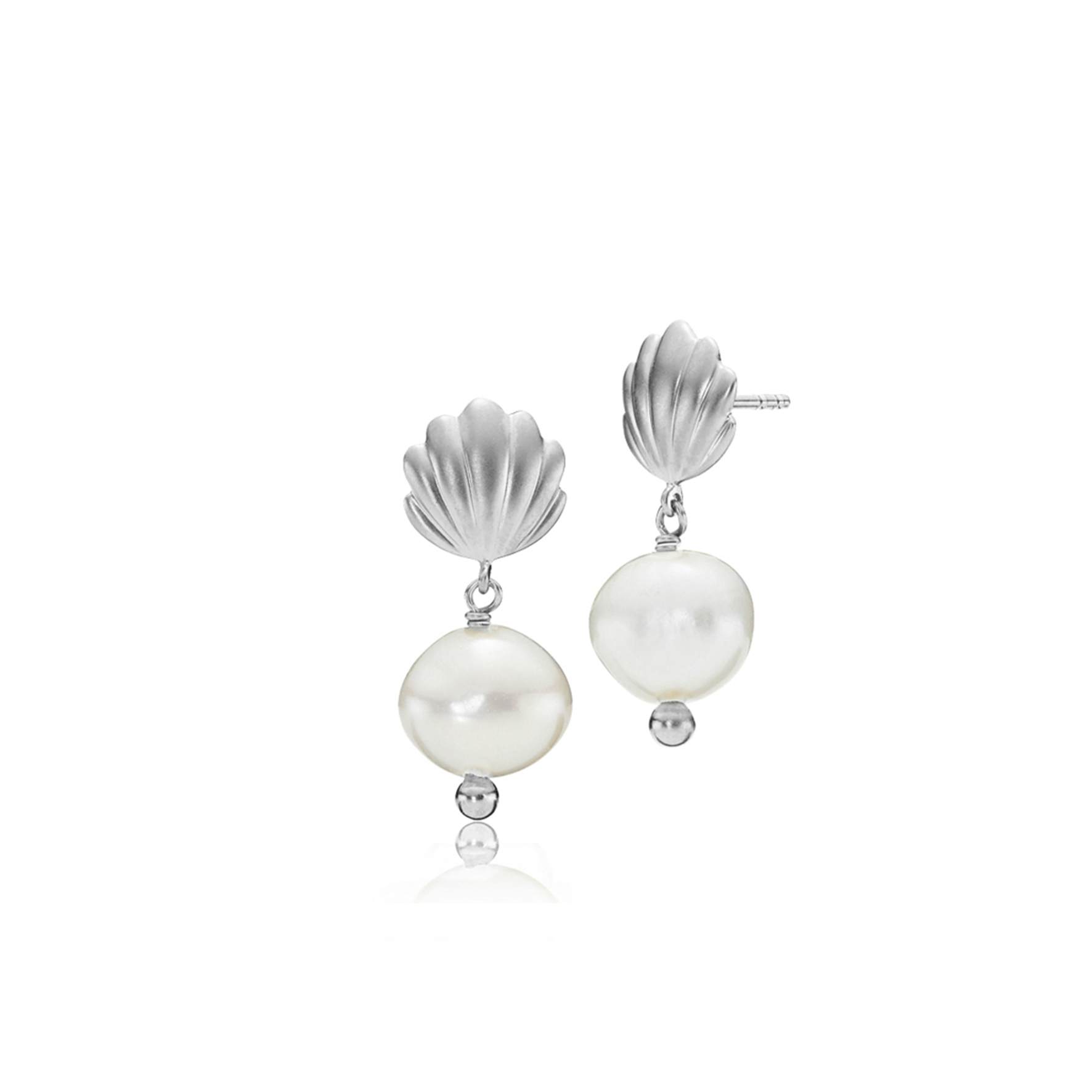 Isabella White Earrings von Izabel Camille in Silber Sterling 925|Freshwater Pearl